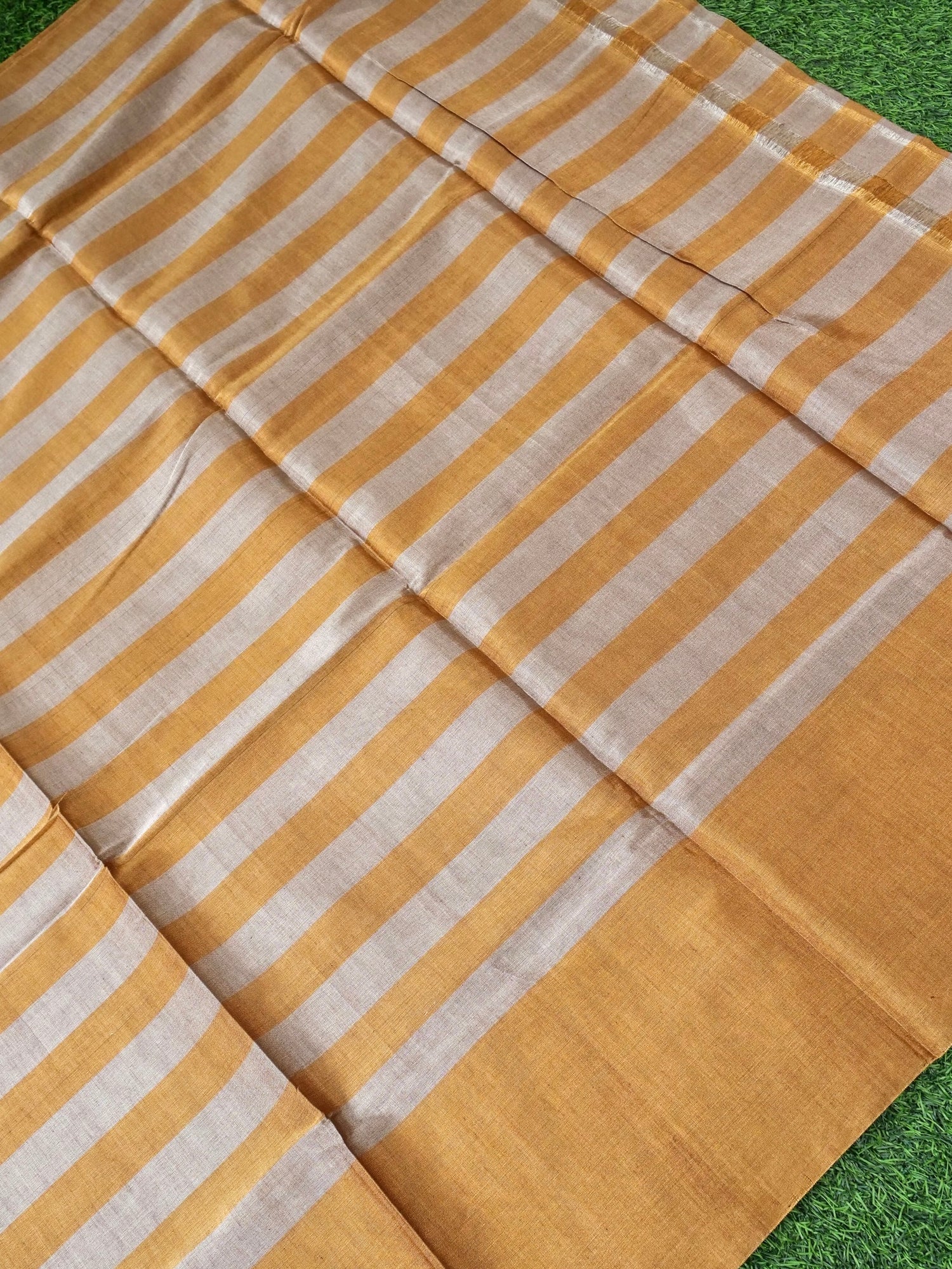 Chanderi Tissue Silk Handwoven Saree