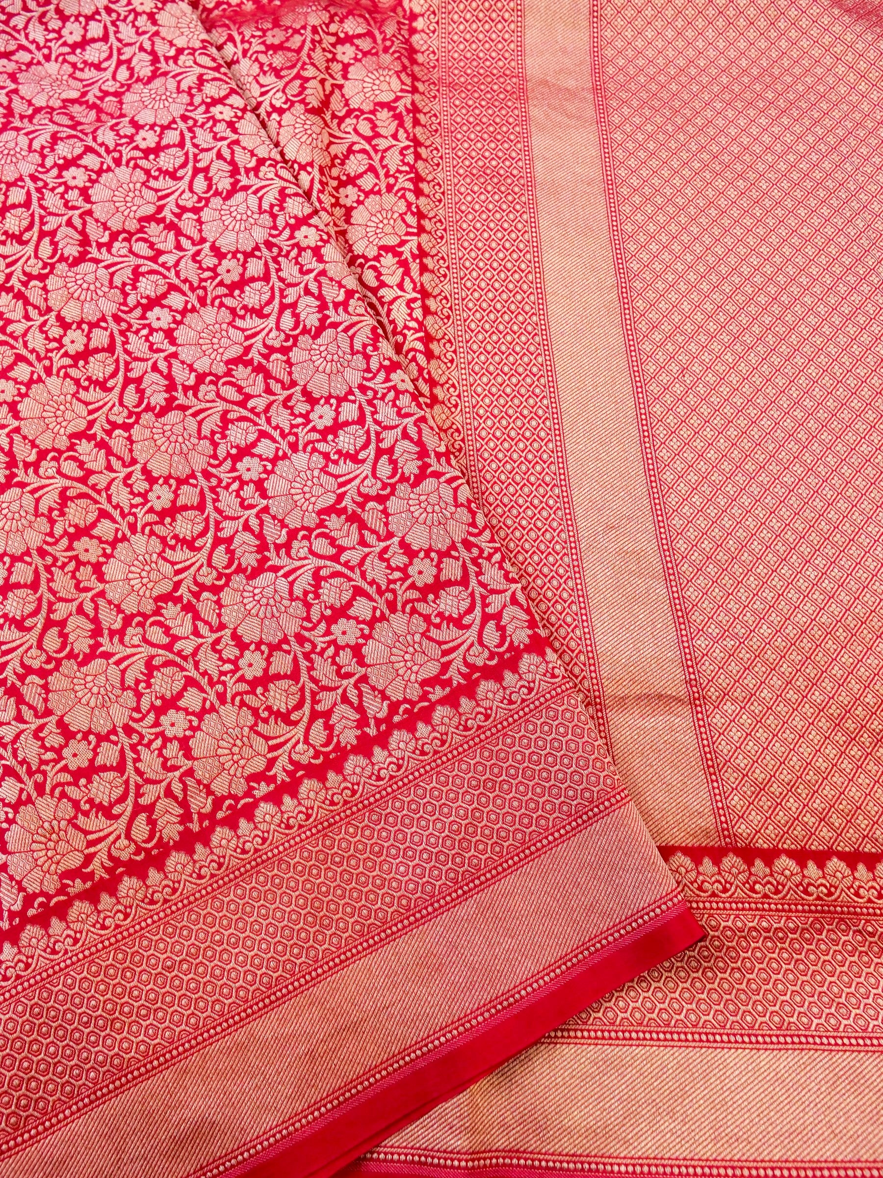 Handloom Banarasi Crepe Silk Saree with Zari Brocade - Khinkhwab