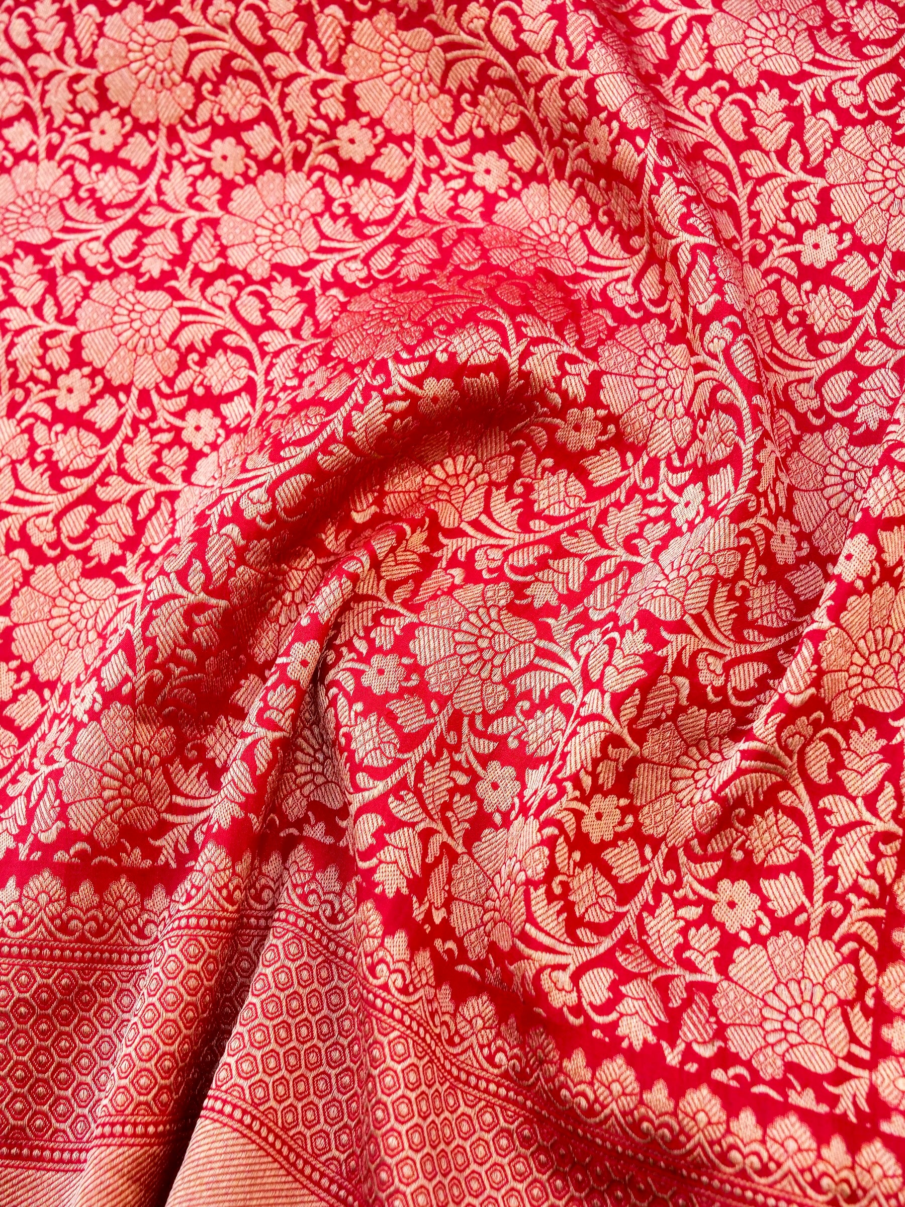 Handloom Banarasi Crepe Silk Saree with Zari Brocade - Khinkhwab