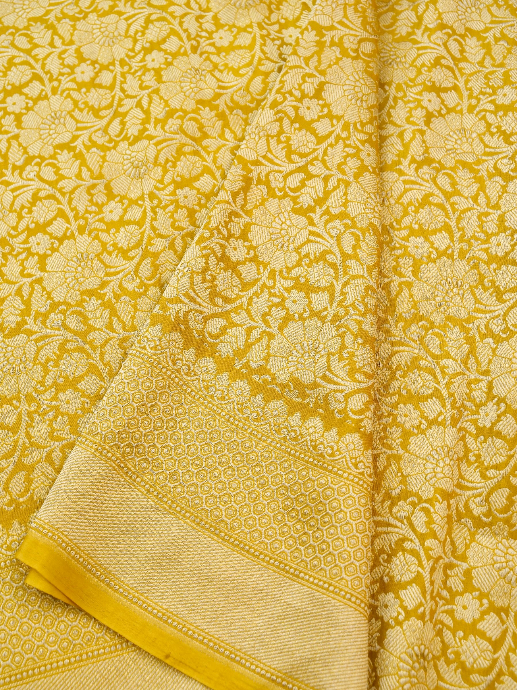 Handloom Banarasi Crepe Silk Saree with Zari Brocade - Khinkhwab