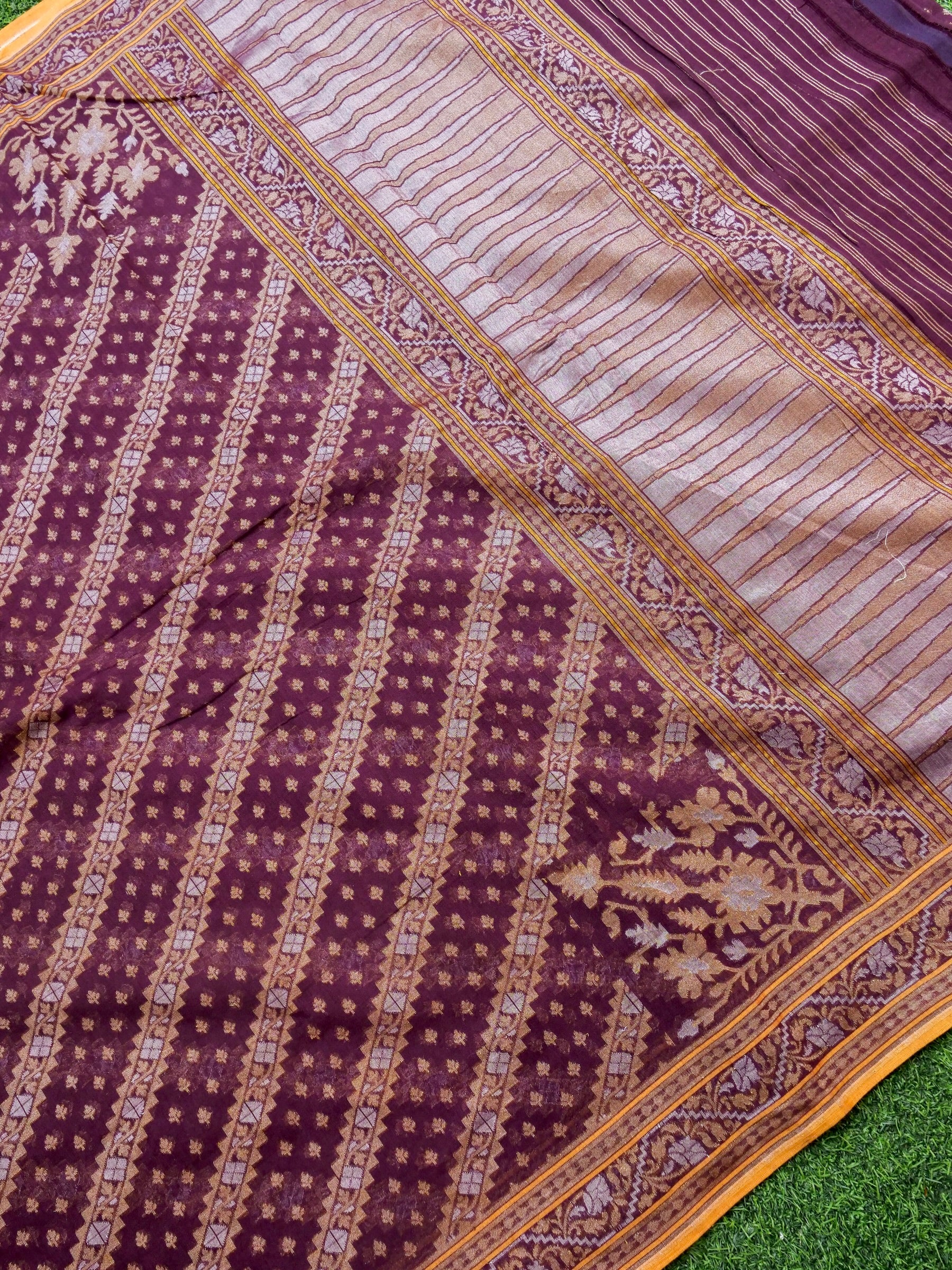 Banarasi Cotton Handloom Jamdani Ektara Saree - Khinkhwab