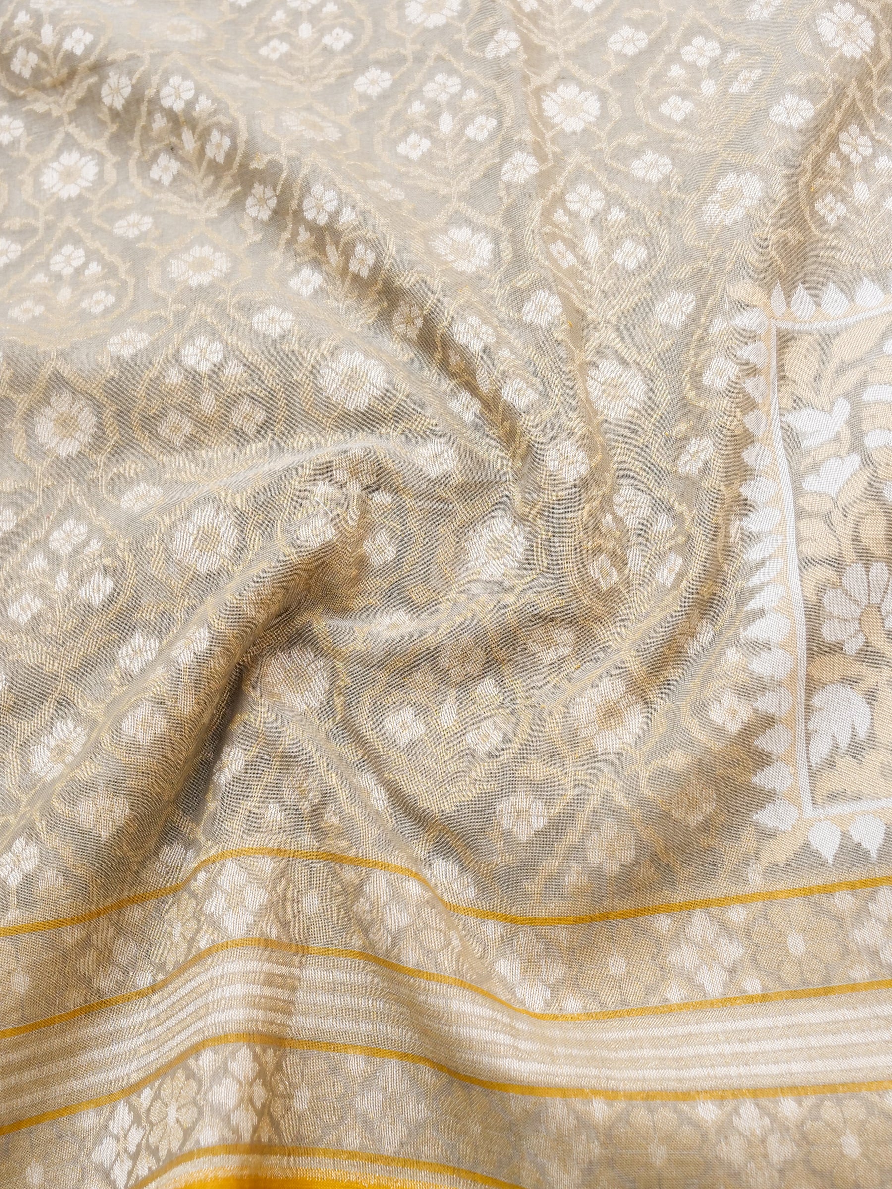 Banarasi Cotton Handloom Jamdani Ektara Saree - Khinkhwab