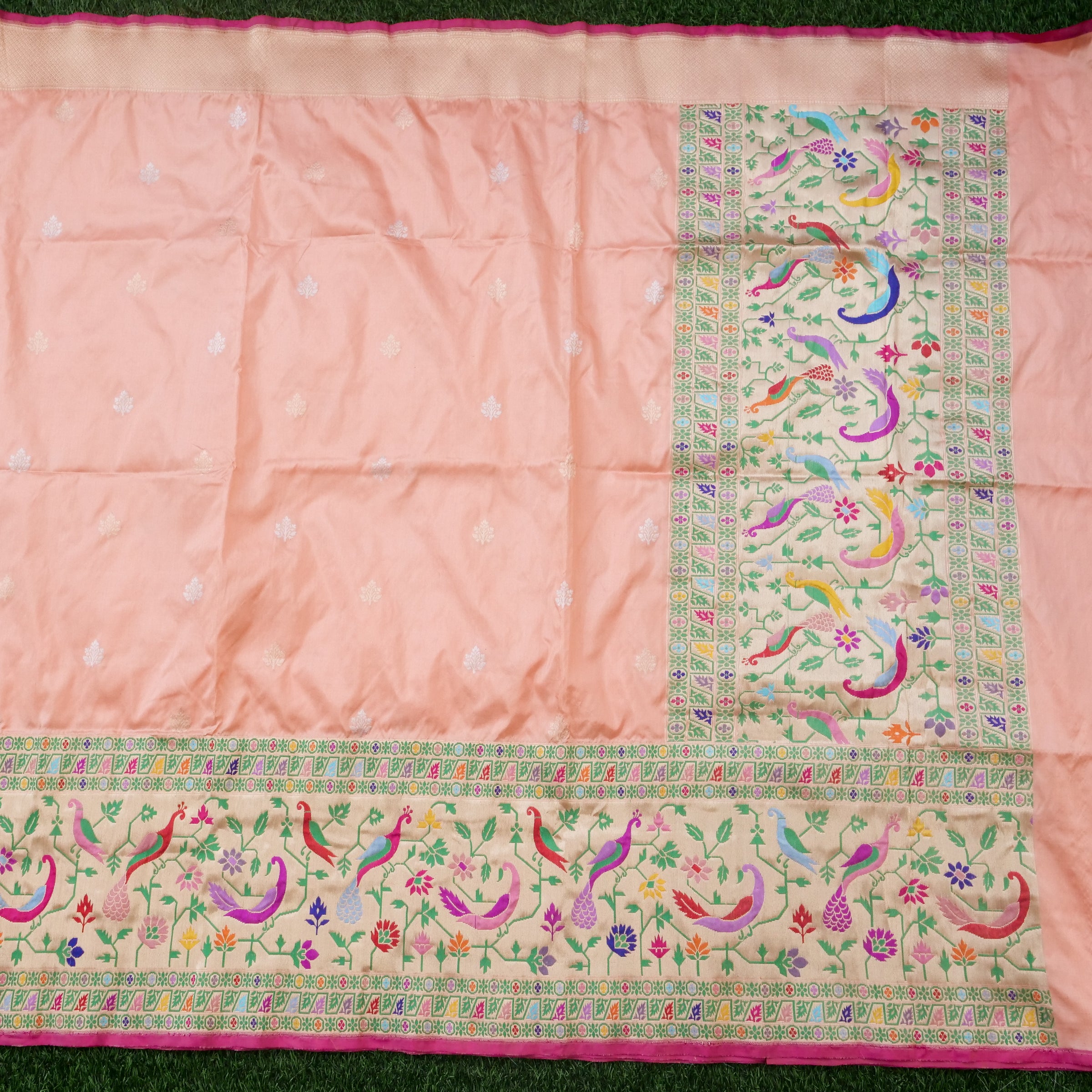 Handloom Banarasi Pure Katan Silk Kadwa Saree with Peacoks - Khinkhwab
