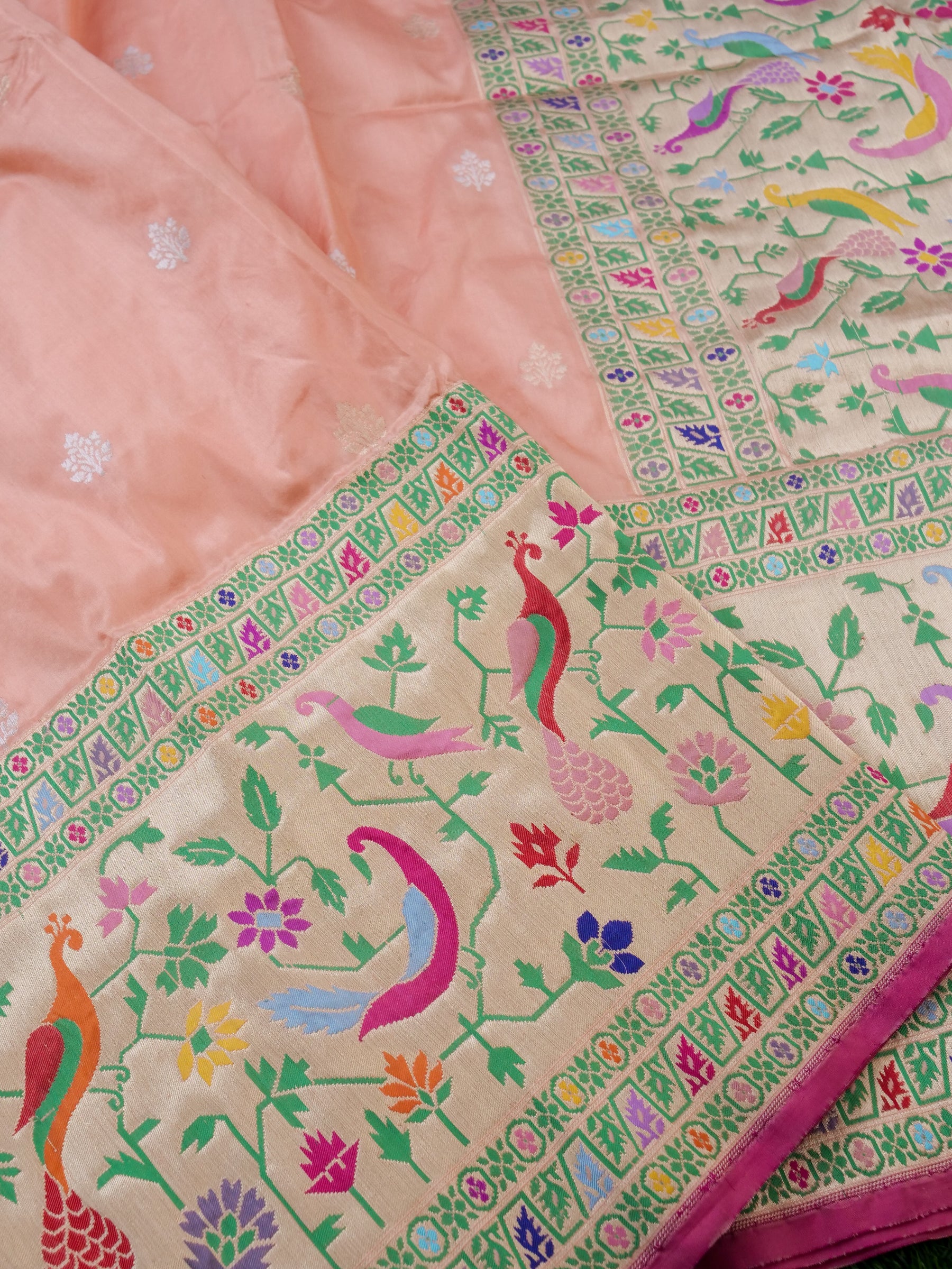 Handloom Banarasi Pure Katan Silk Kadwa Saree with Peacoks - Khinkhwab