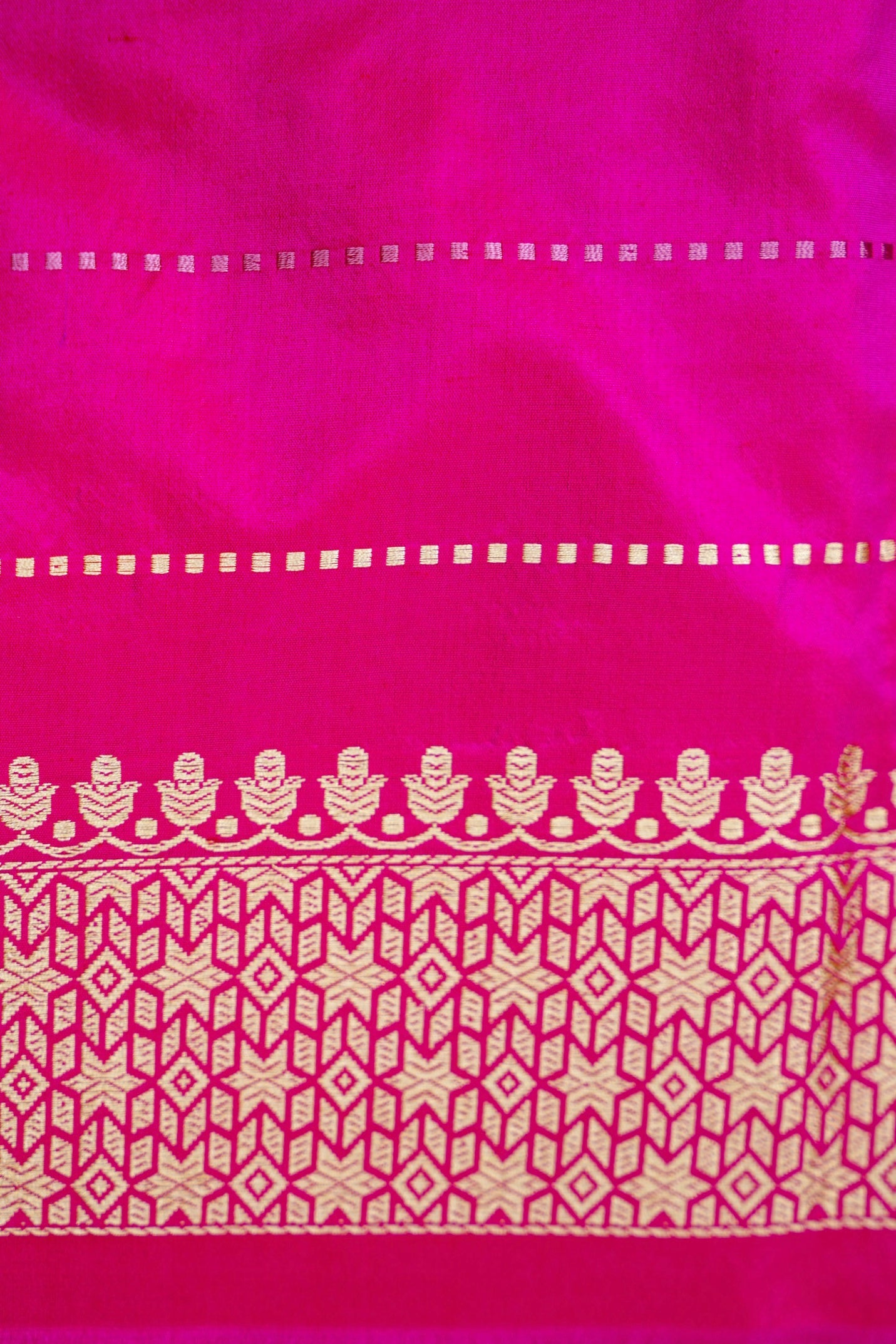 Handloom Banarasi Pure Katan Silk Kadwa Saree