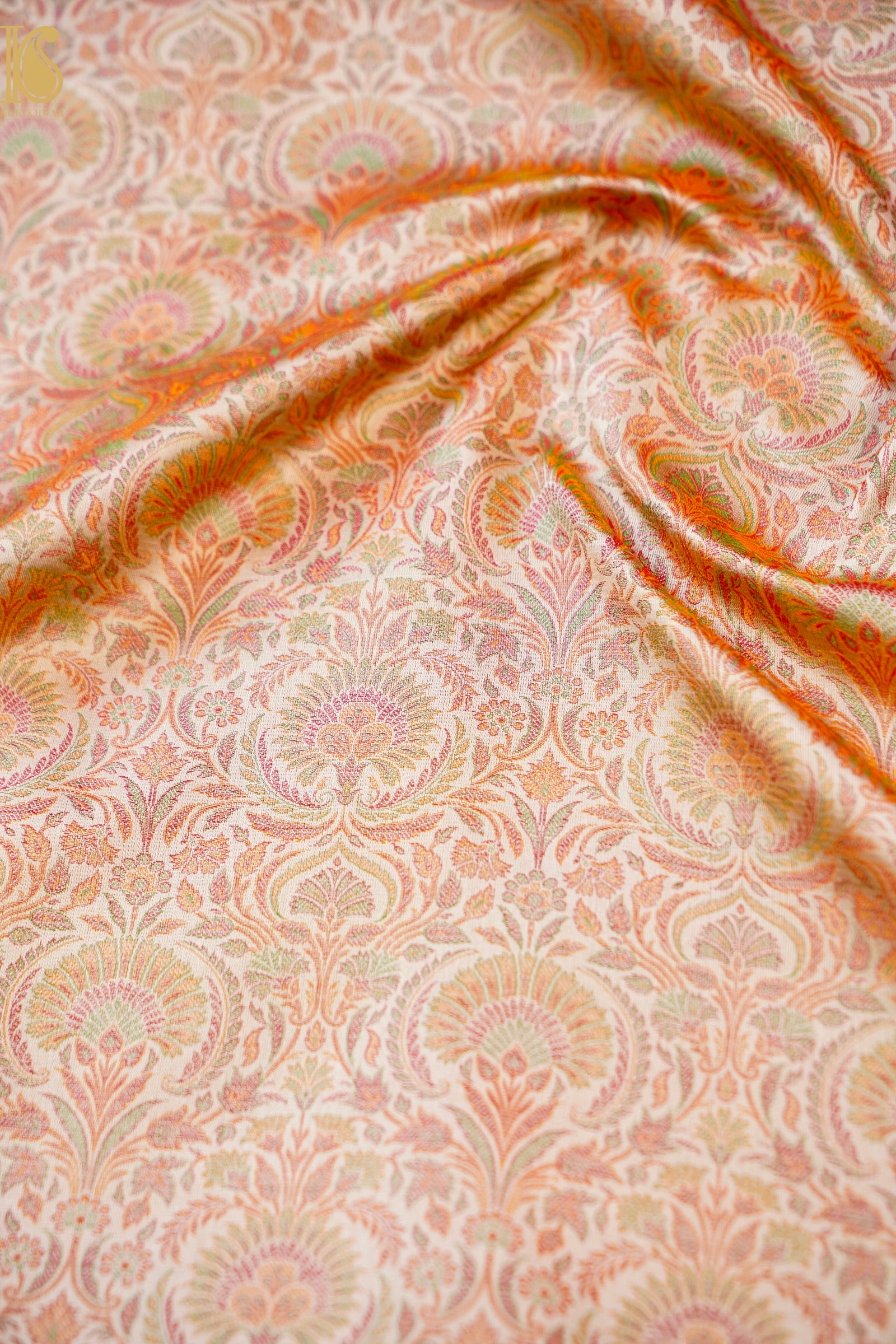 Handloom Banarasi Neelkanthi Tanchoi Silk Fabric