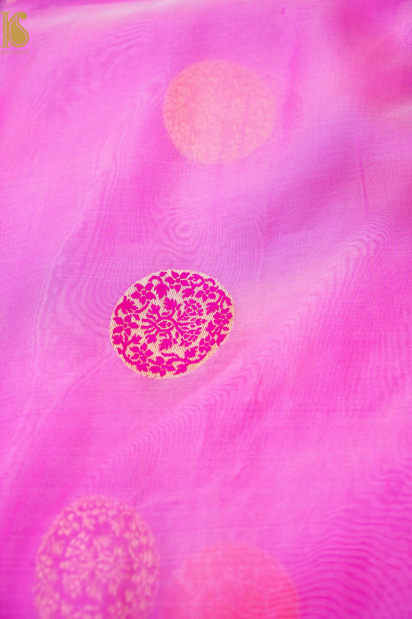 Kora Handloom Banarasi Ektara Saree with Kadwa Katan Border