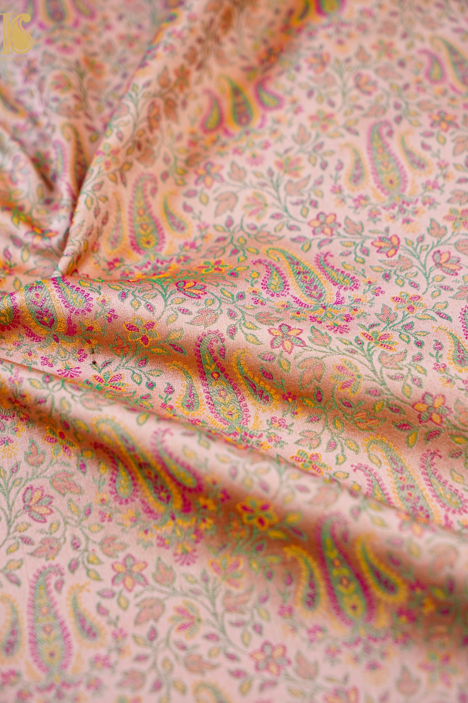 Handloom Banarasi Tanchoi Silk Nawabi Ambi Fabric
