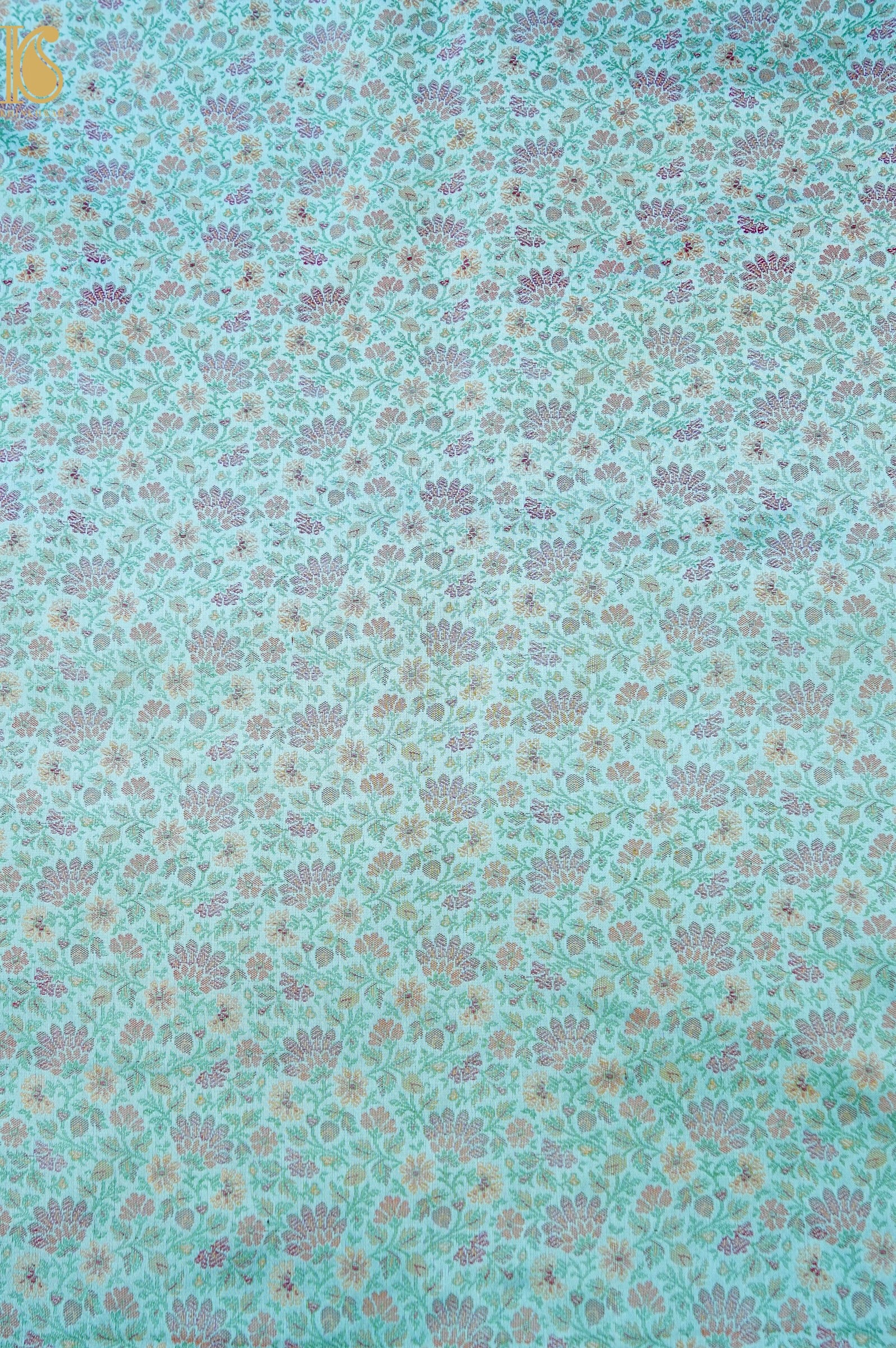 Handloom Banarasi Tanchoi Silk Parizaad Fabric