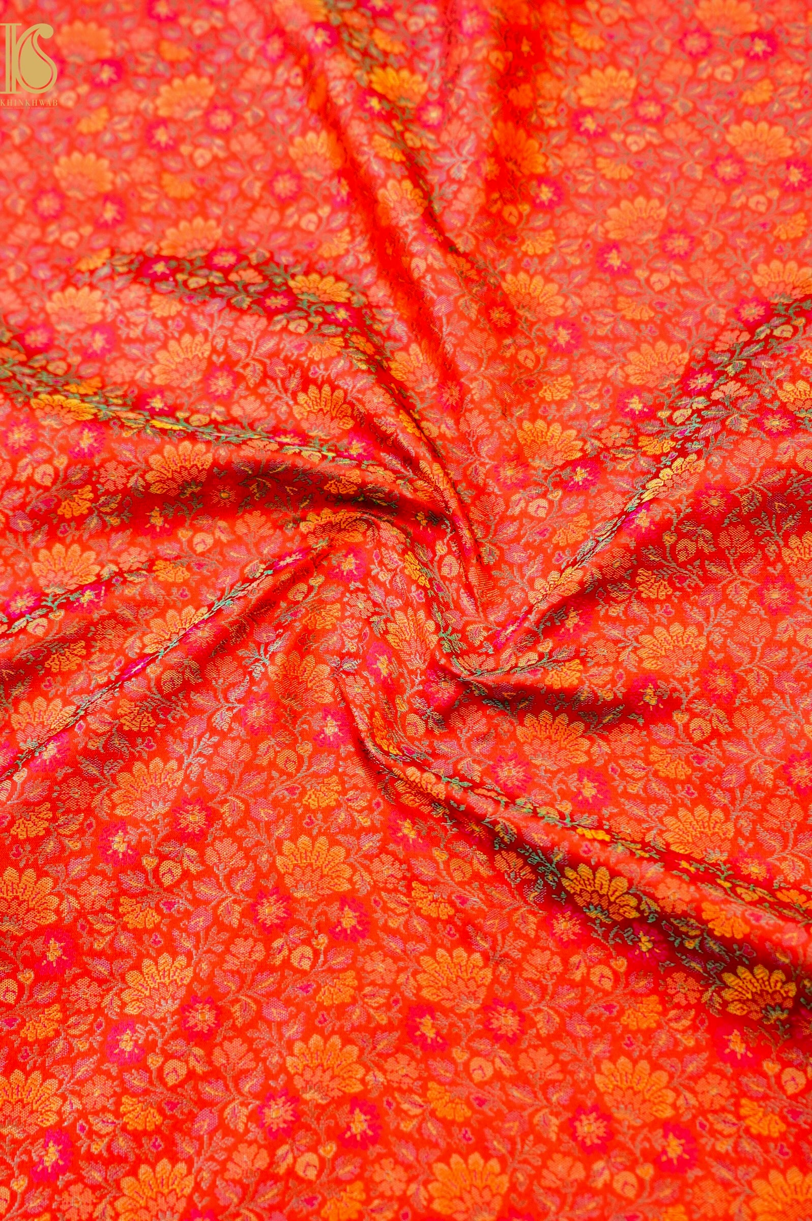 Handloom Banarasi Tanchoi Silk Parizaad Fabric