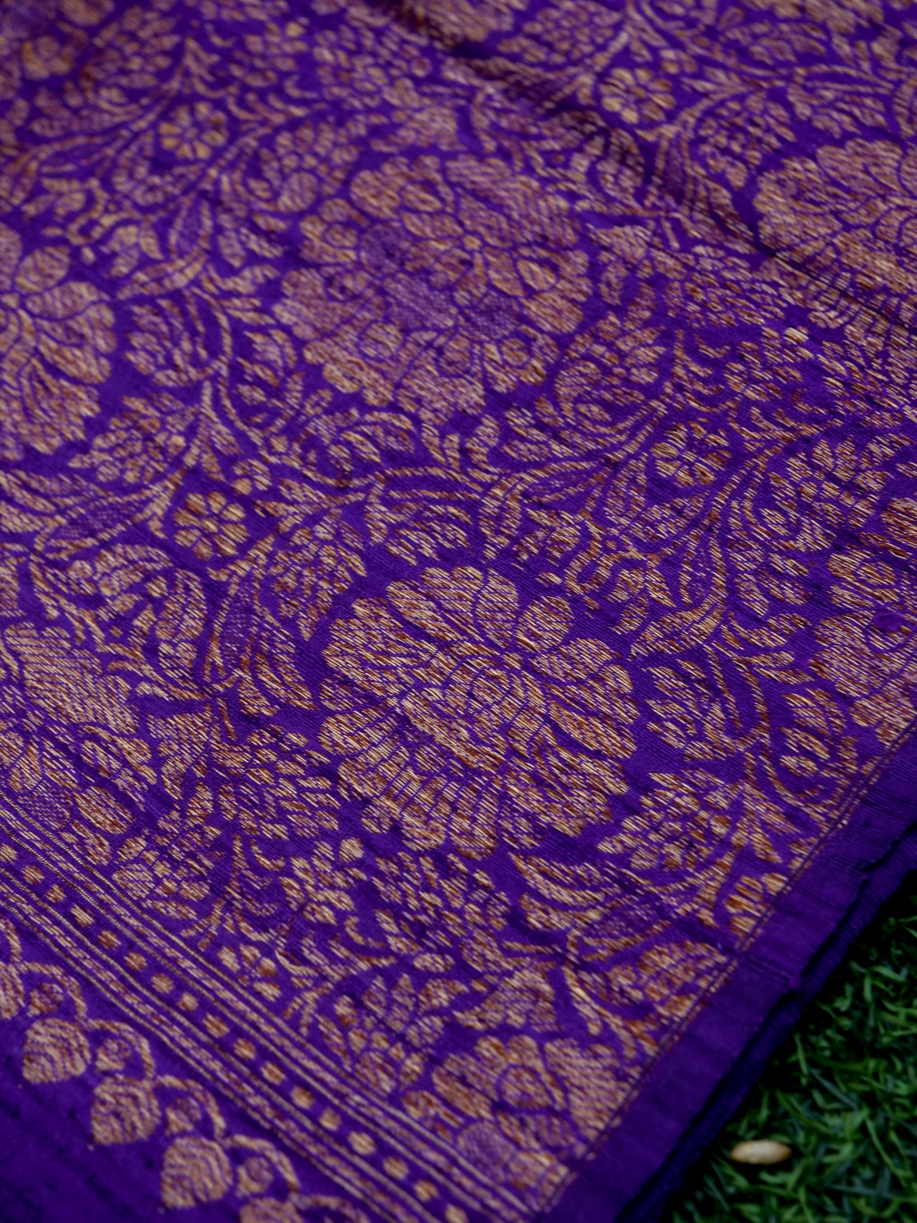 Handloom Raw Silk Kadhua Banarasi Saree in Purple - Khinkhwab