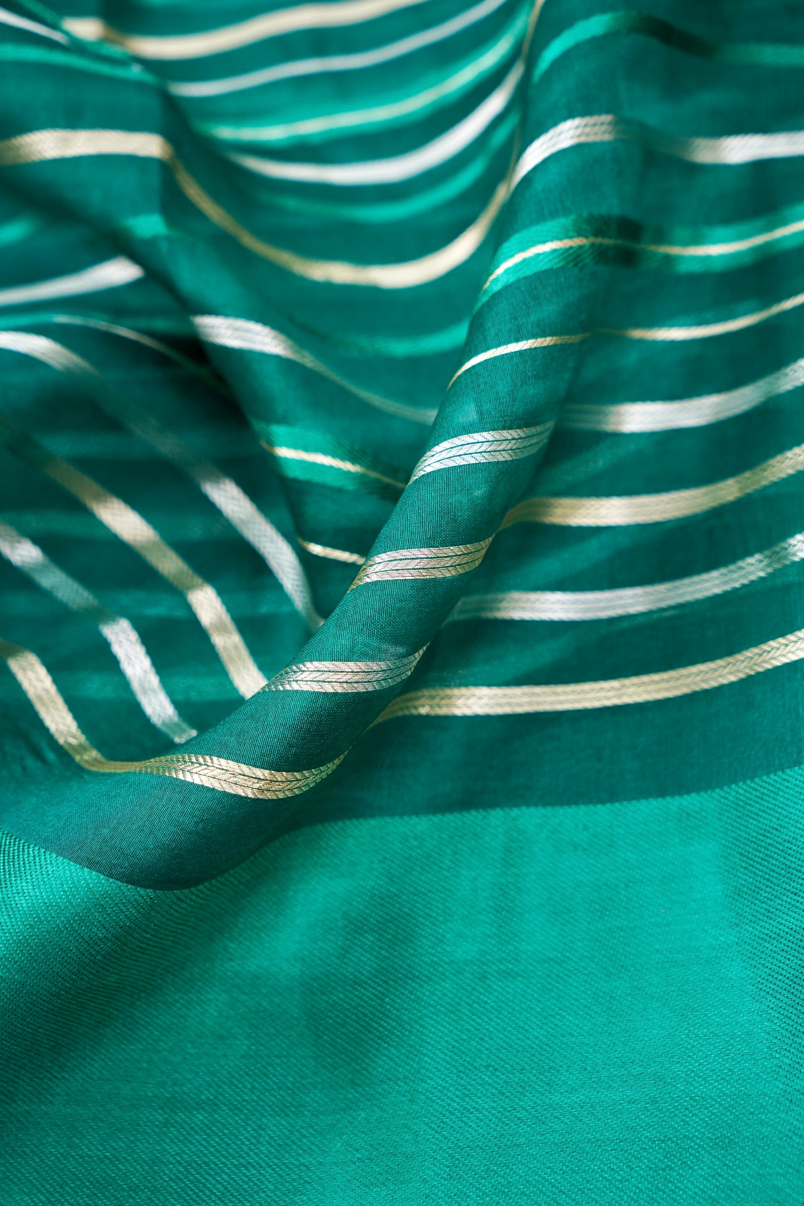 Handloom Kora Silk Banarasi Striped Saree in Green - Khinkhwab