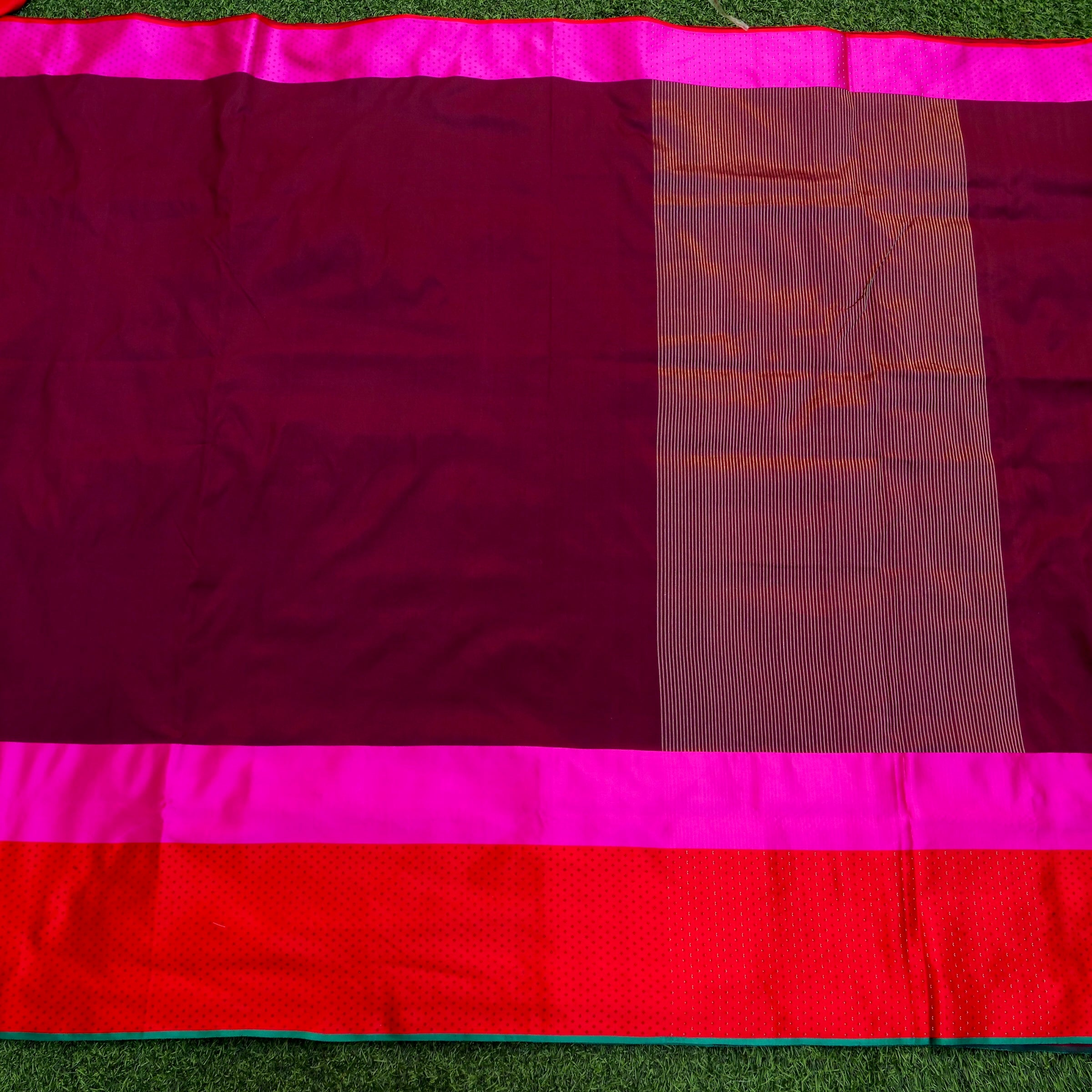 Handwoven Pure Mashru Silk Banarasi Saree in Wine - Khinkhwab