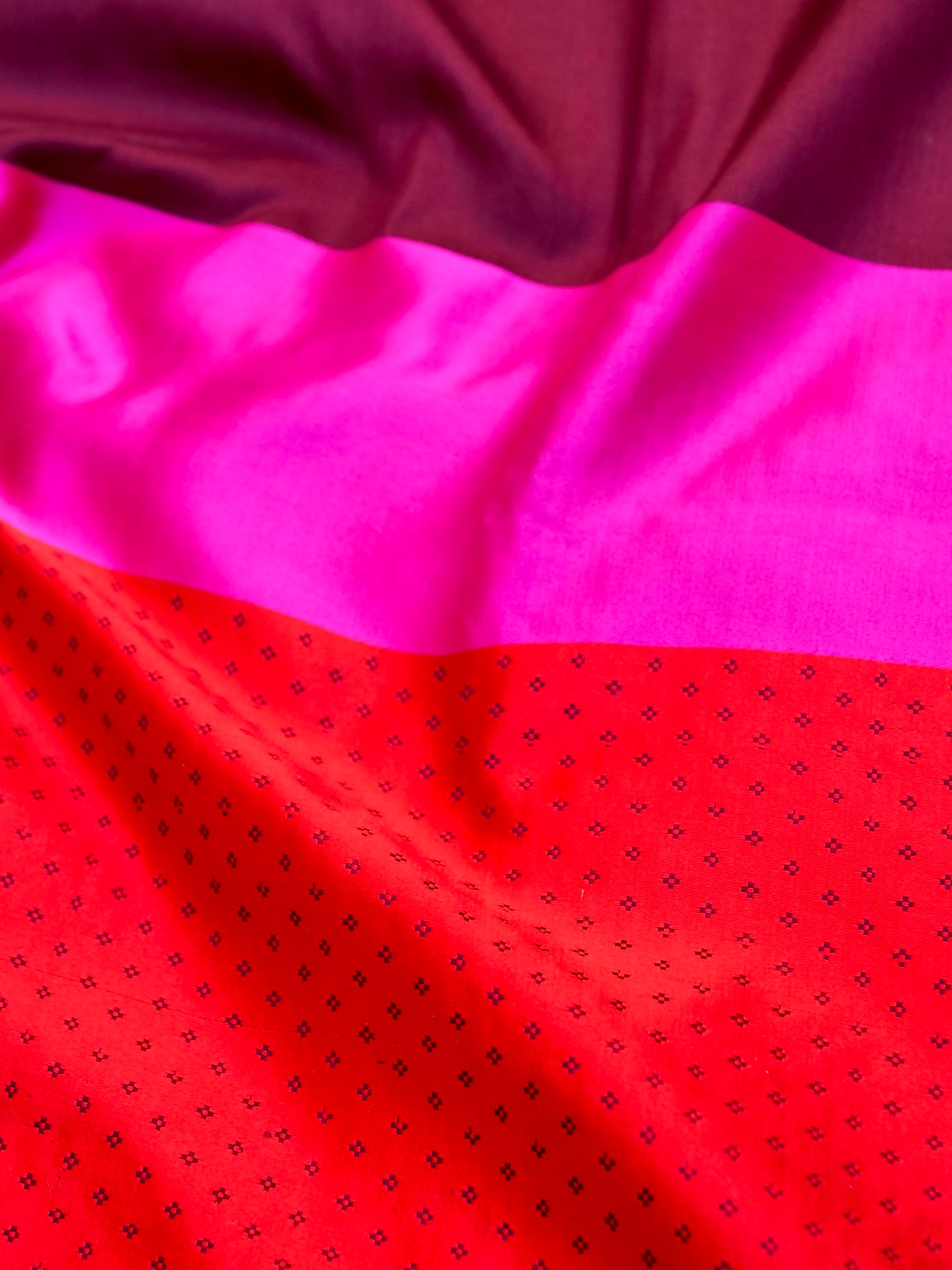 Handwoven Pure Mashru Silk Banarasi Saree in Wine - Khinkhwab