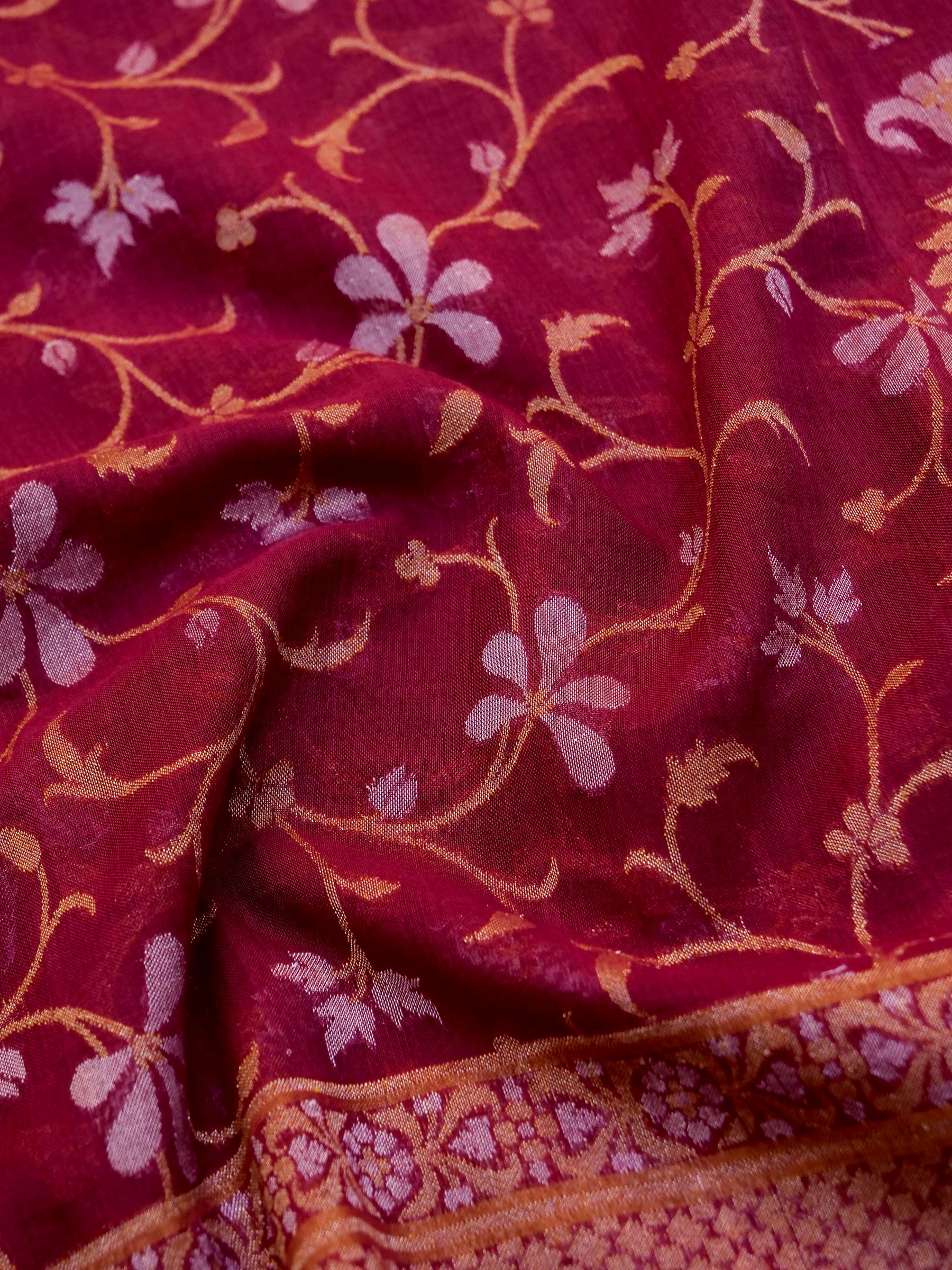 Banarasi Cotton Handloom Jamdani Ektara Saree in Red - Khinkhwab