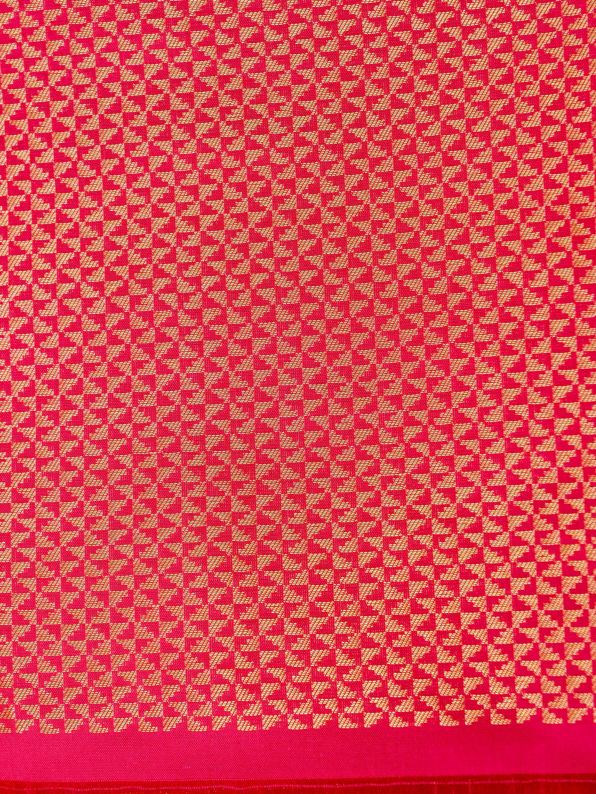 Handwoven Banarasi Katan Silk Double Tani Saree in Cerise Pink