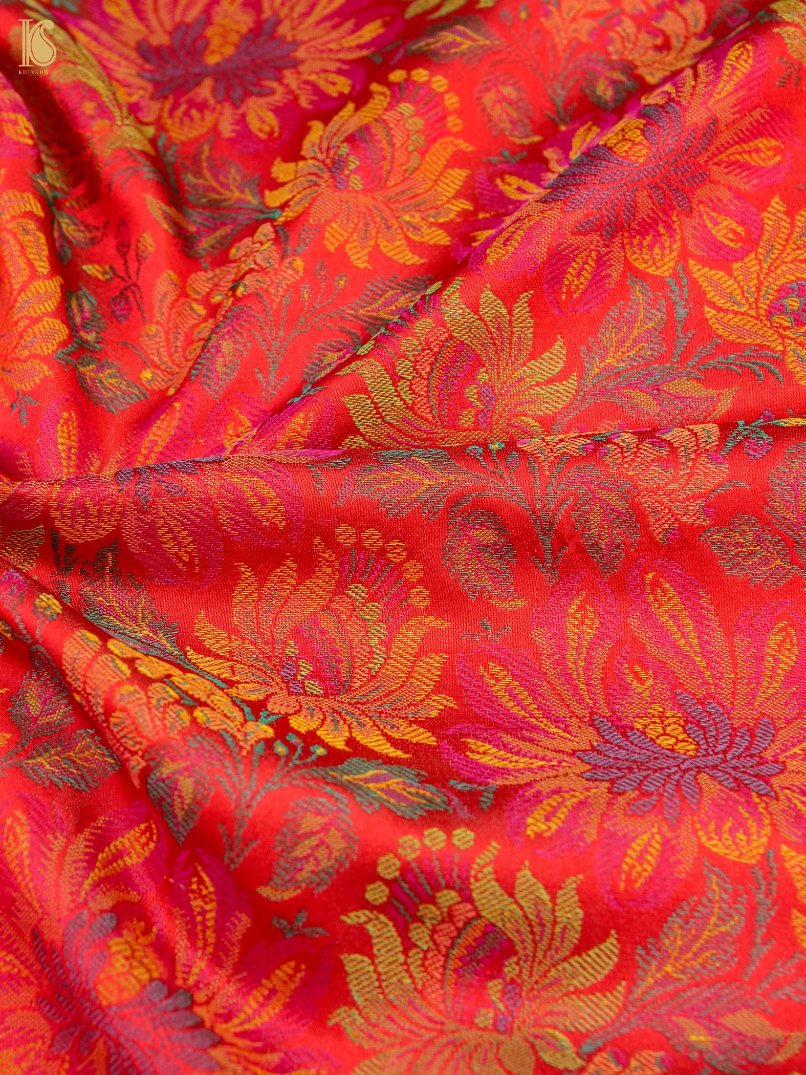 Handloom Banarasi Tanchoi Silk Dahlia Fabric