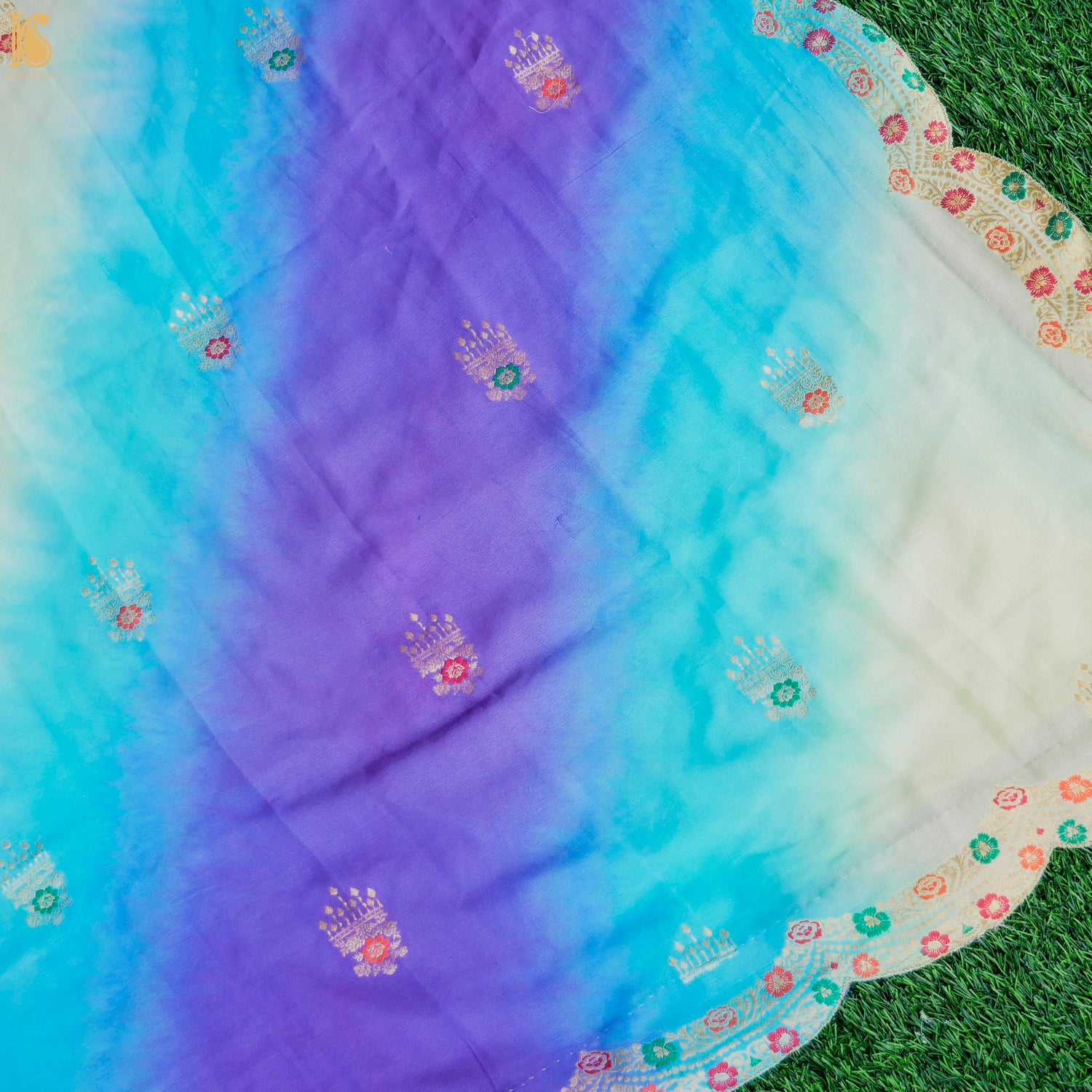 Pure Georgette Handloom Banarasi Scalloped Border Jhumka Dupatta - Khinkhwab