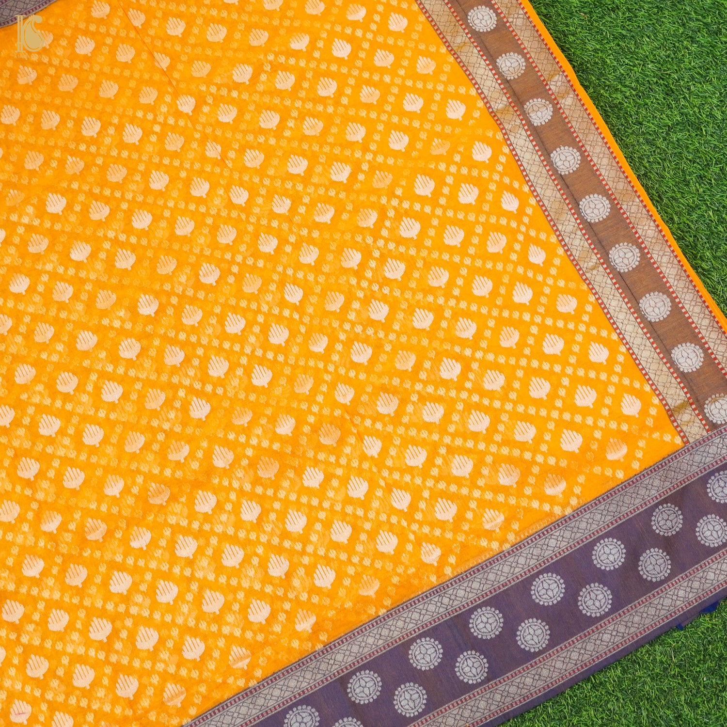 Pitambari Pure Cotton Real Silver Zari Handloom Banarasi Dupatta - Khinkhwab