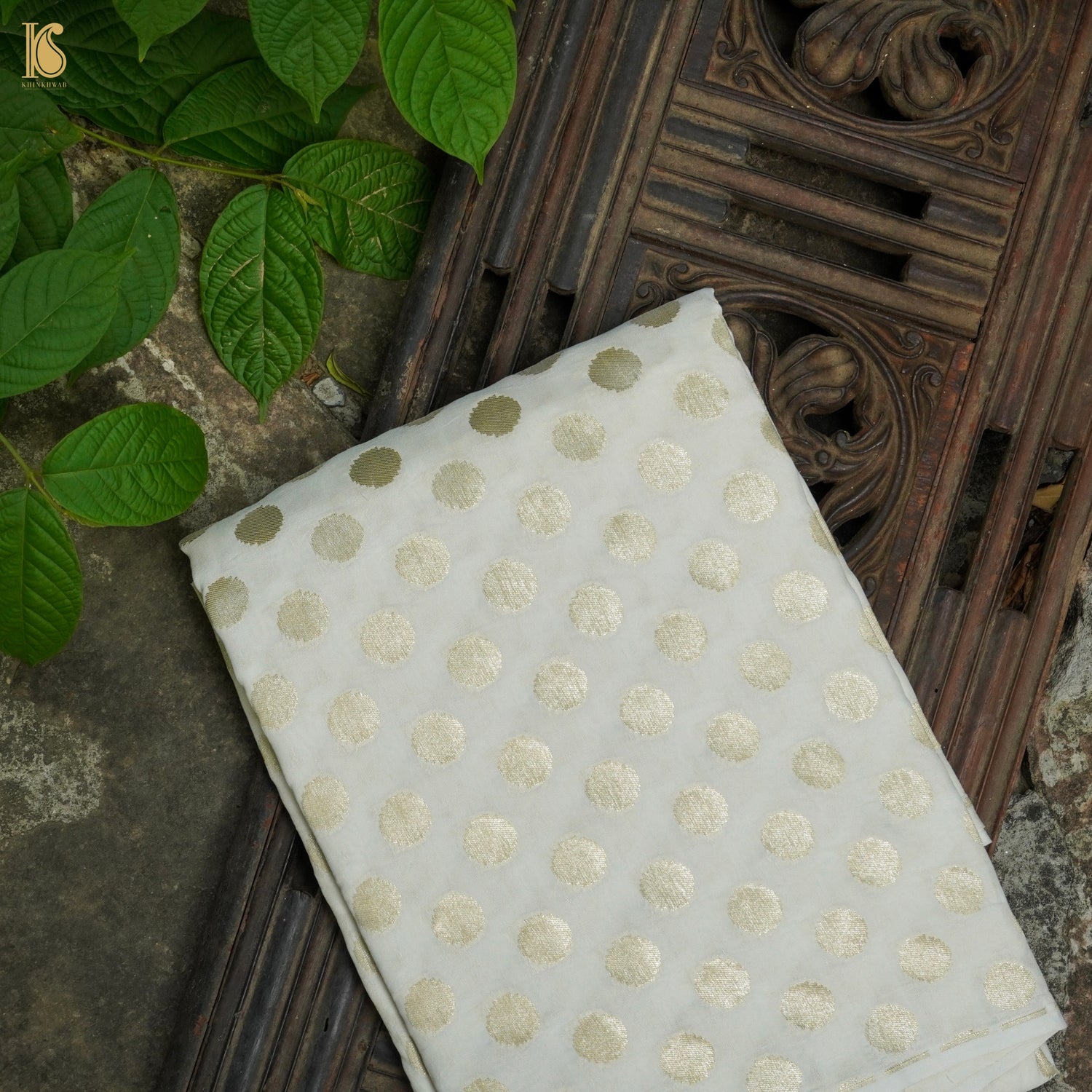 Pure Chiniya Silk Handloom Banarasi Ashrafi Boota Fabric - Khinkhwab