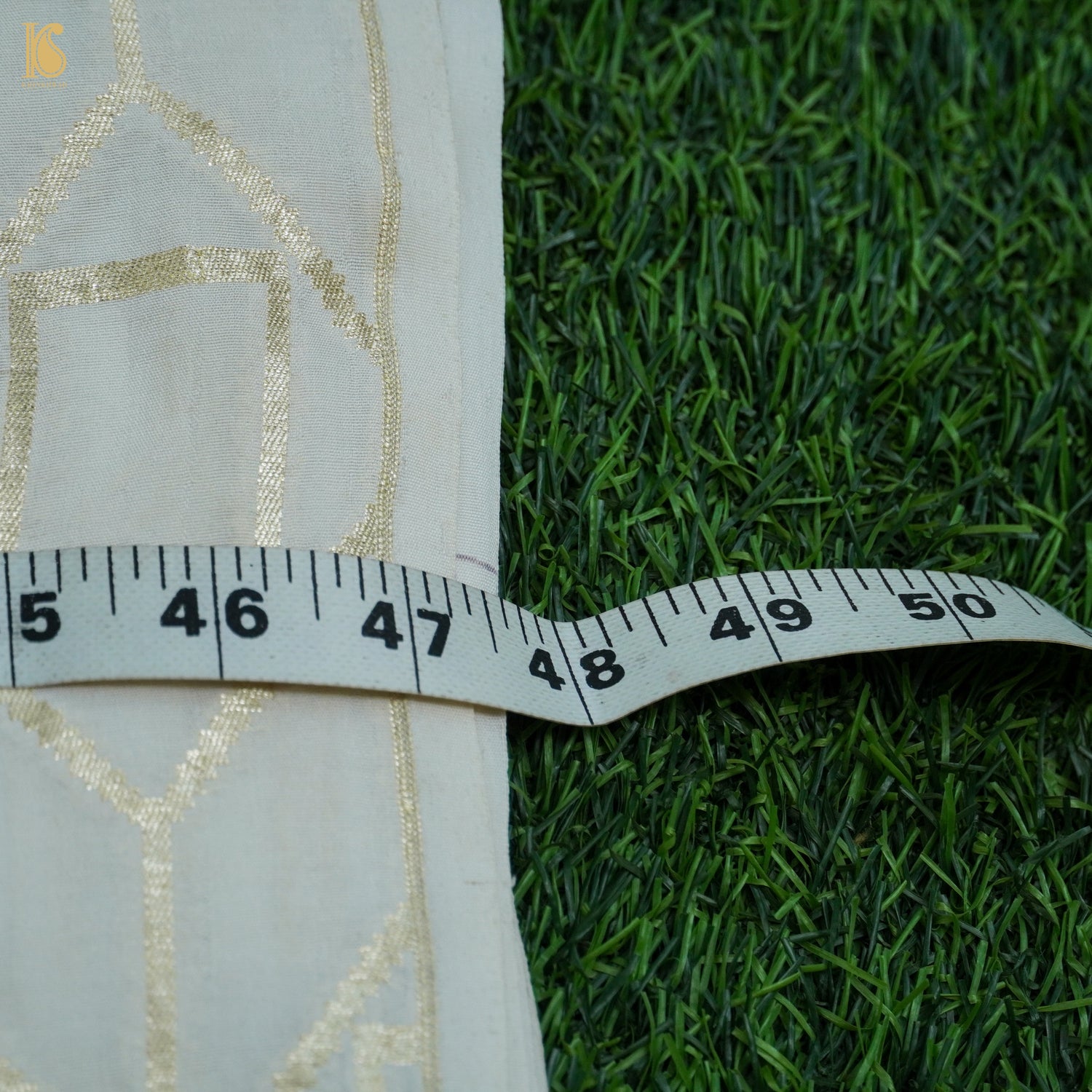 Pure Chiniya Silk Handloom Banarasi Fabric - Khinkhwab