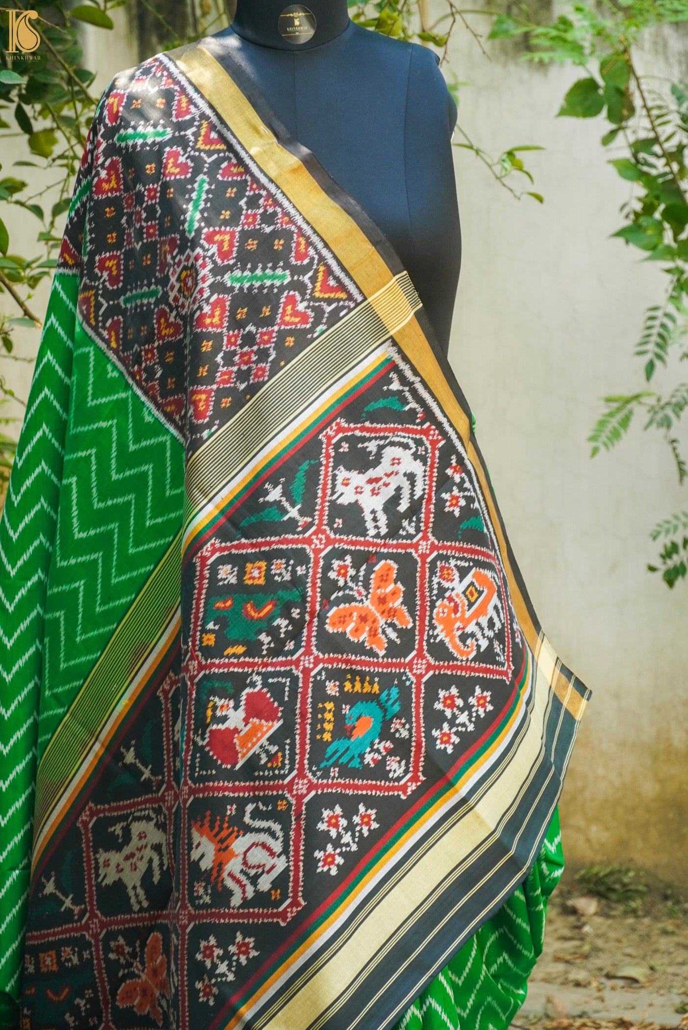 Green Pure Silk Handloom Single Ikkat Semi Patan Patola Saree - Khinkhwab