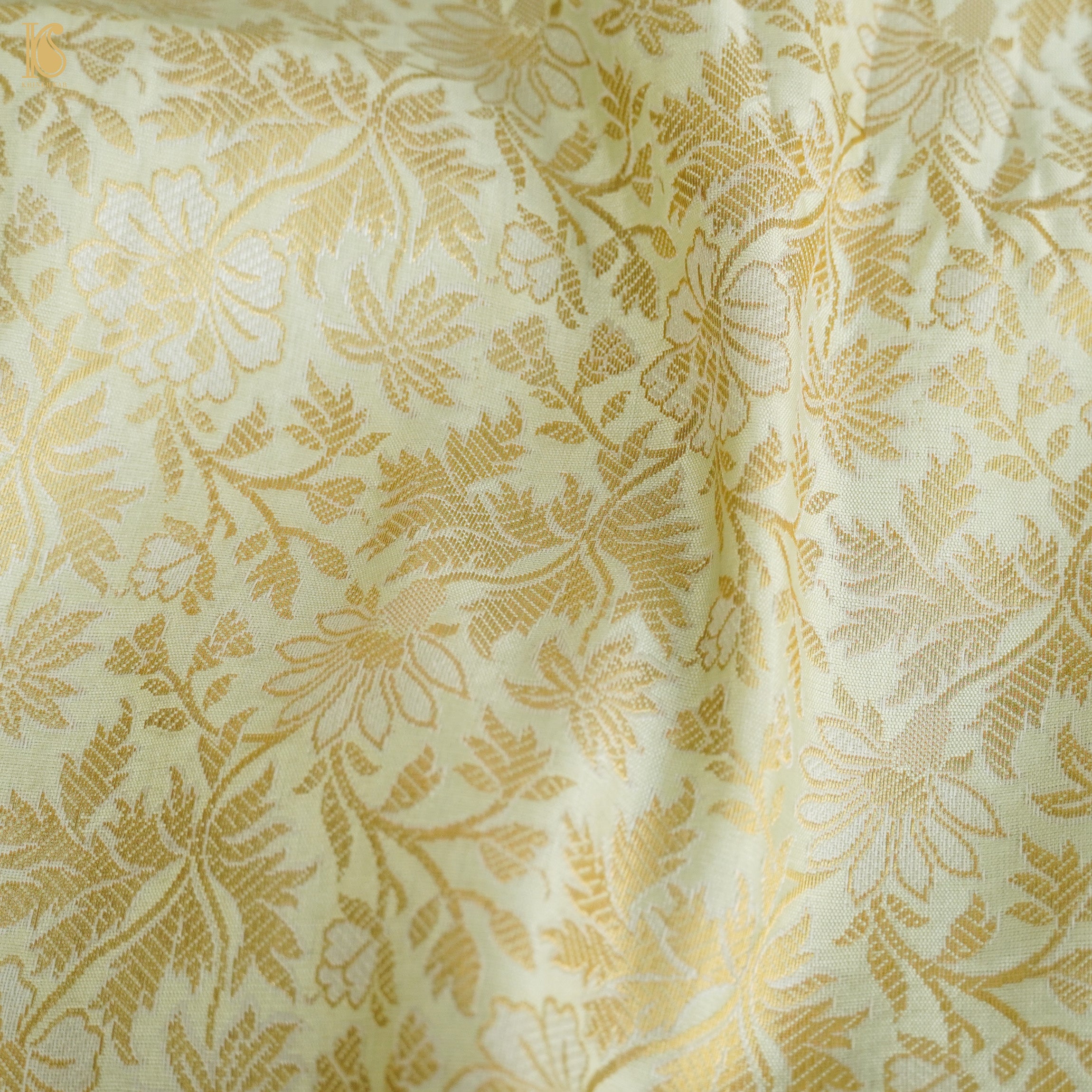 Brocade Banarasi Semi Silk Fabric - Khinkhwab