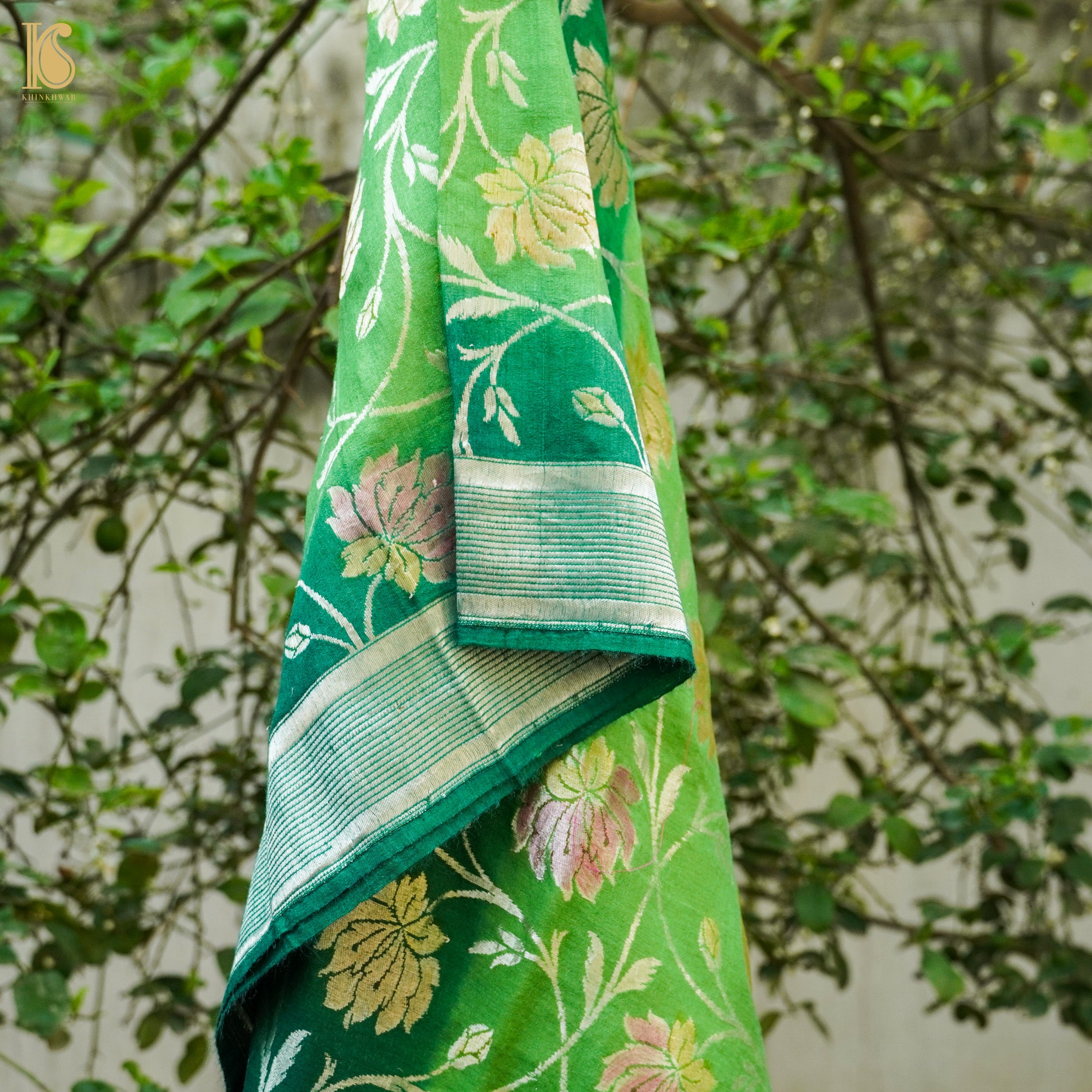 Fern Green Banarasi Moonga Silk Dupatta with Hand Brush - Khinkhwab