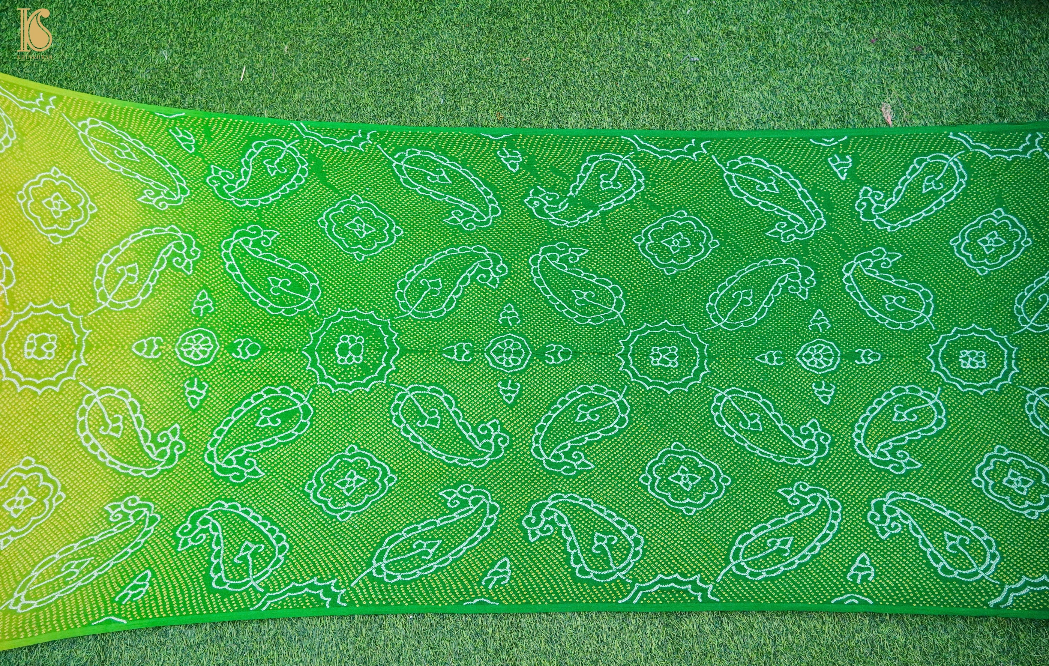 Multicolor Banarasi Pure Georgette Bandhani Saree - Khinkhwab