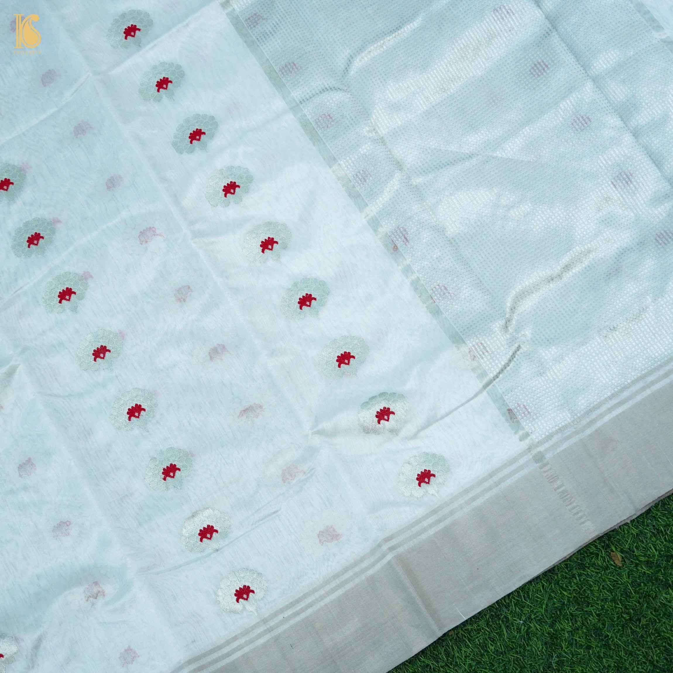 White Handwoven Pure Chanderi Meenakari Saree - Khinkhwab