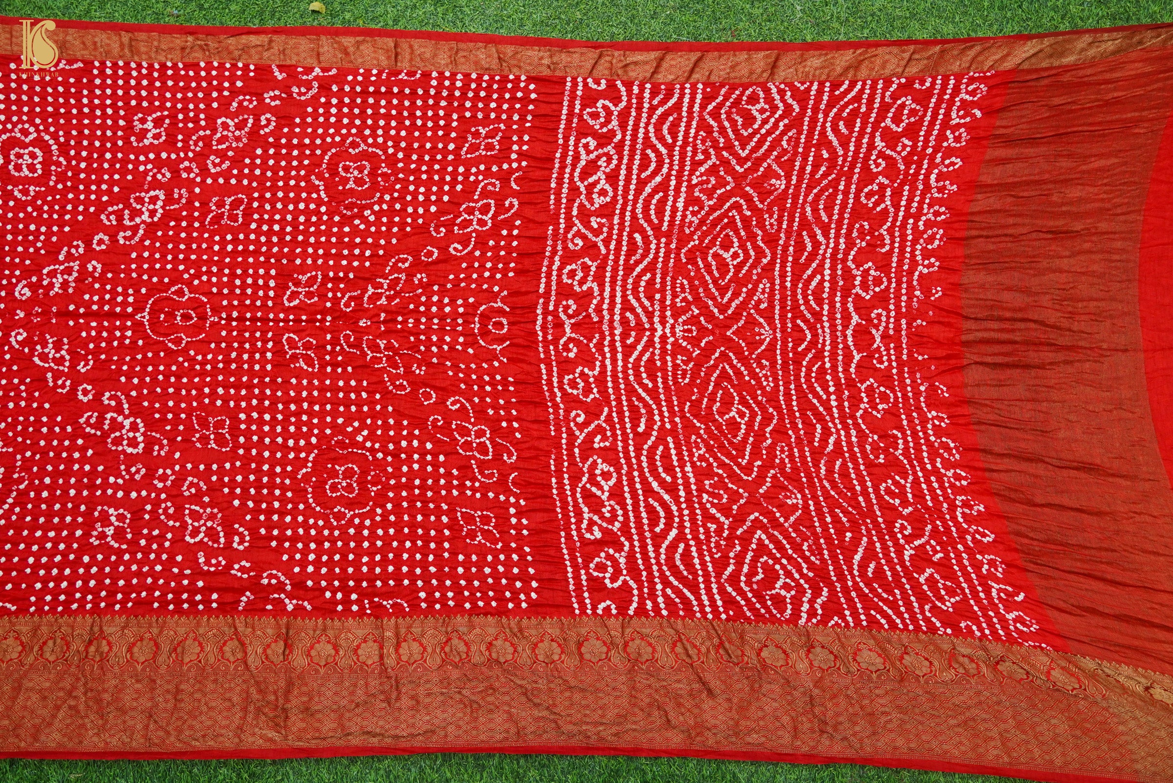 Red Pure Linen Bandhani Handloom Banarasi Saree - Khinkhwab