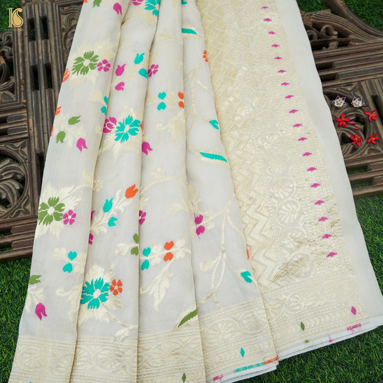 Preorder : Off White Pure Moonga Silk Banarasi Meenakari Saree - Khinkhwab