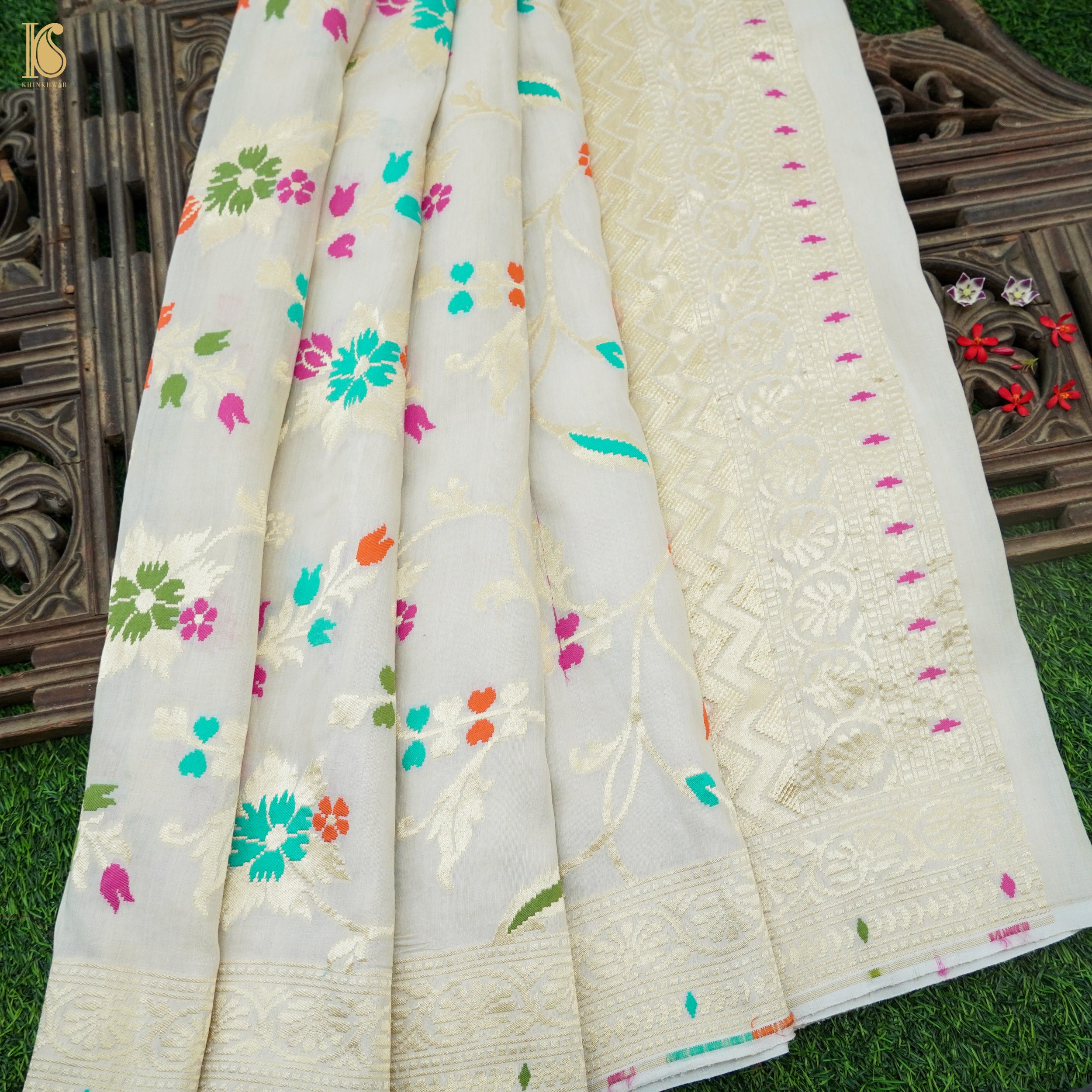 Preorder : Off White Pure Moonga Silk Banarasi Meenakari Saree - Khinkhwab