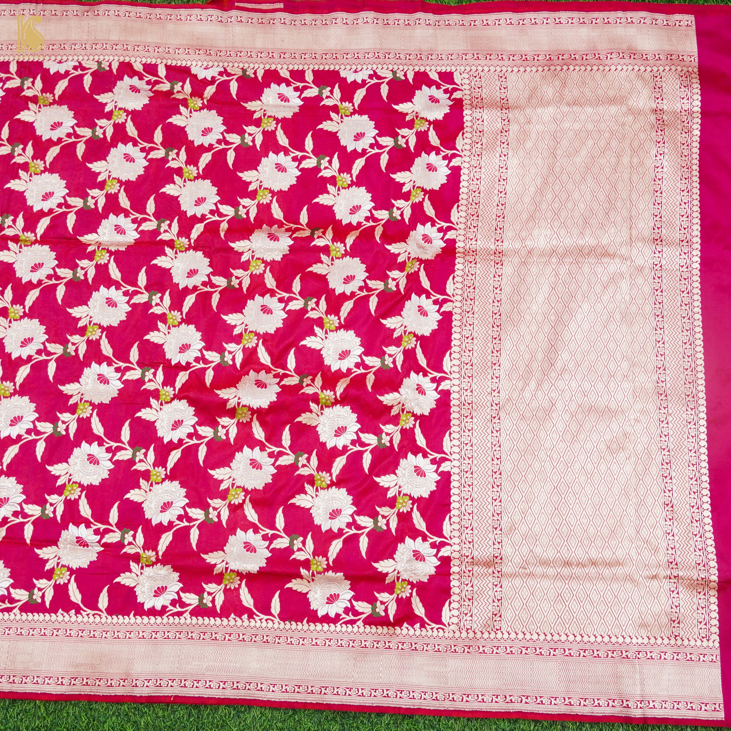 Jazzberry Jam Katan Silk Handloom Banarasi Kadwa Jangla Saree - Khinkhwab