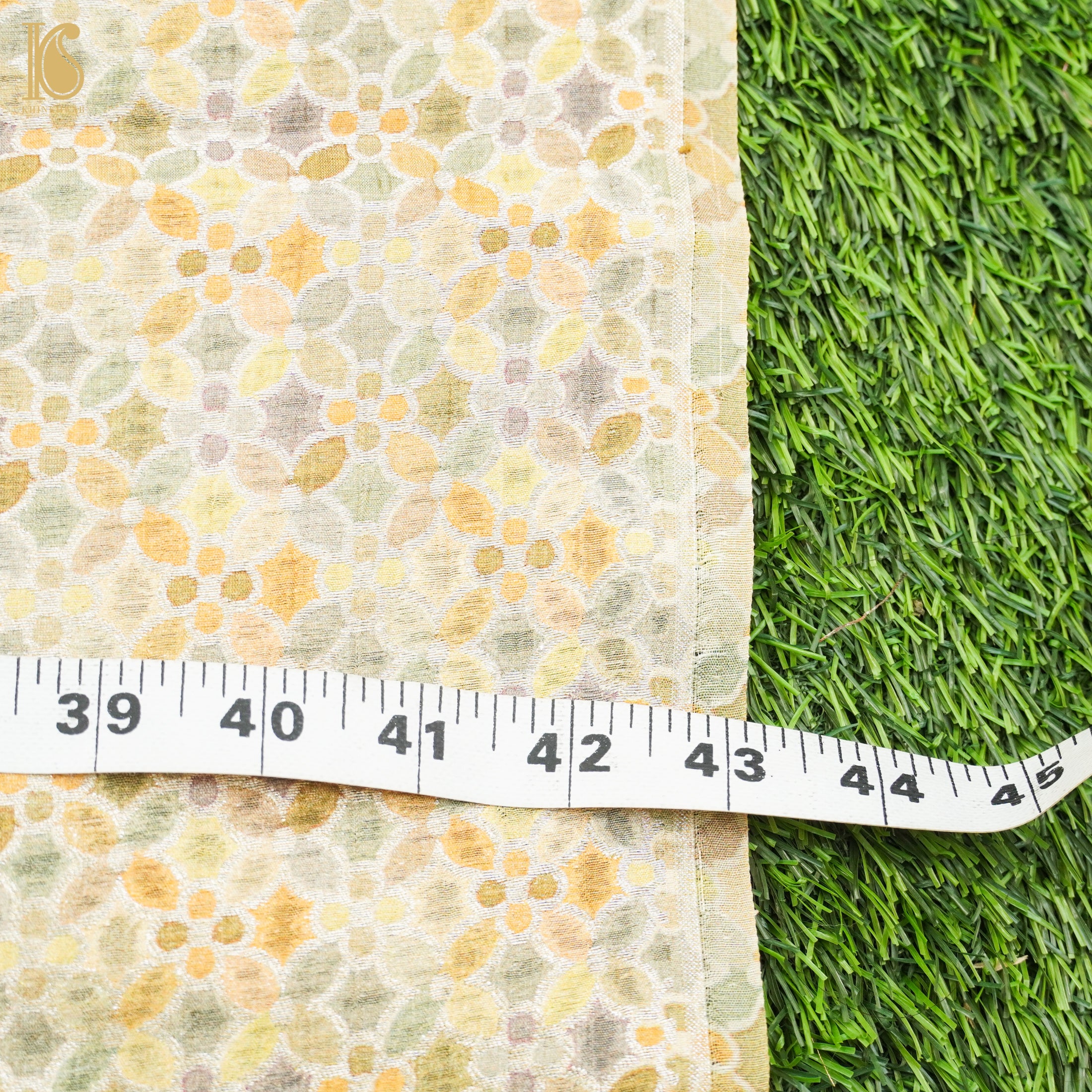 Yellow Spun Silk Banarasi Fabric - Khinkhwab