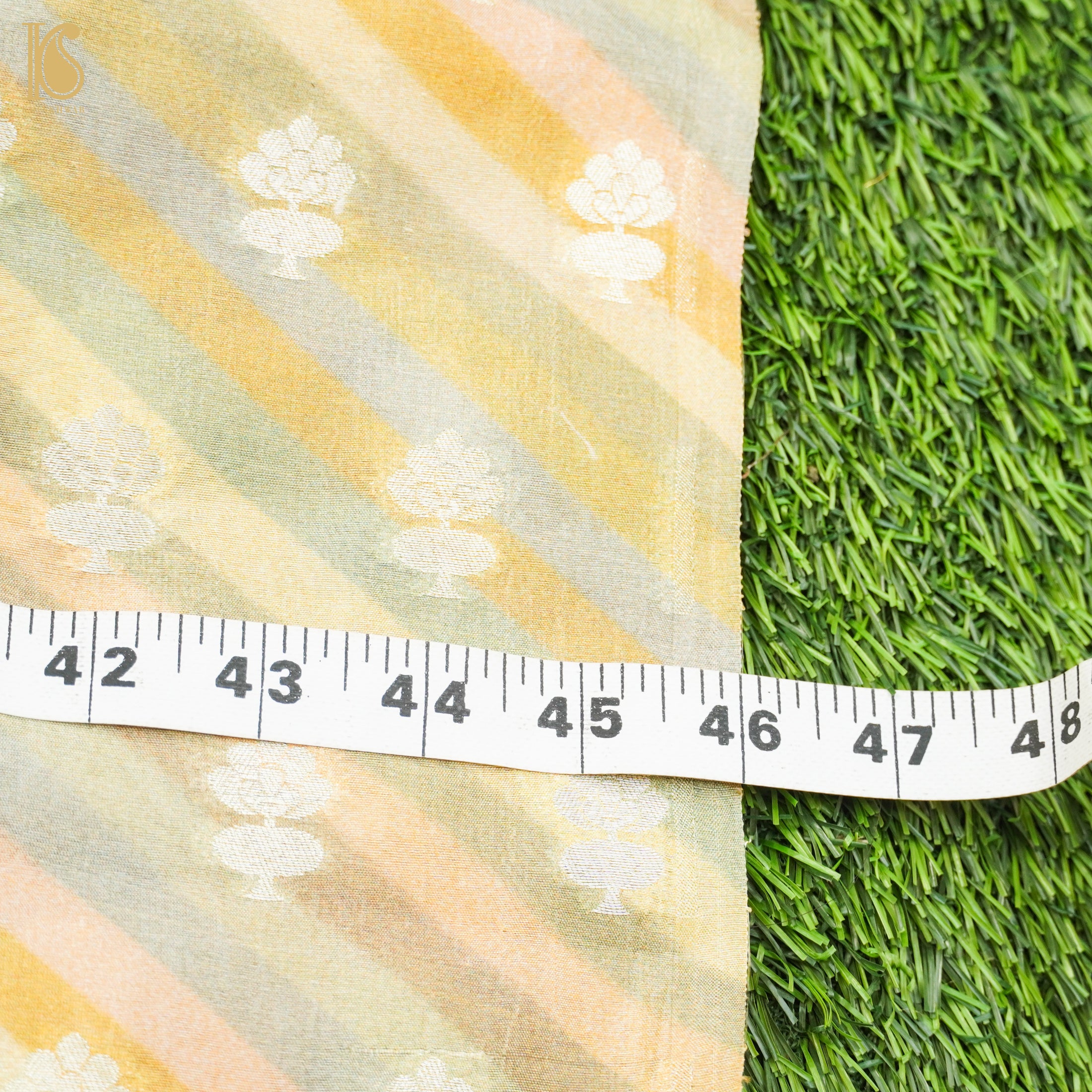 Peach Pure Spun Silk Banarasi Fabric - Khinkhwab