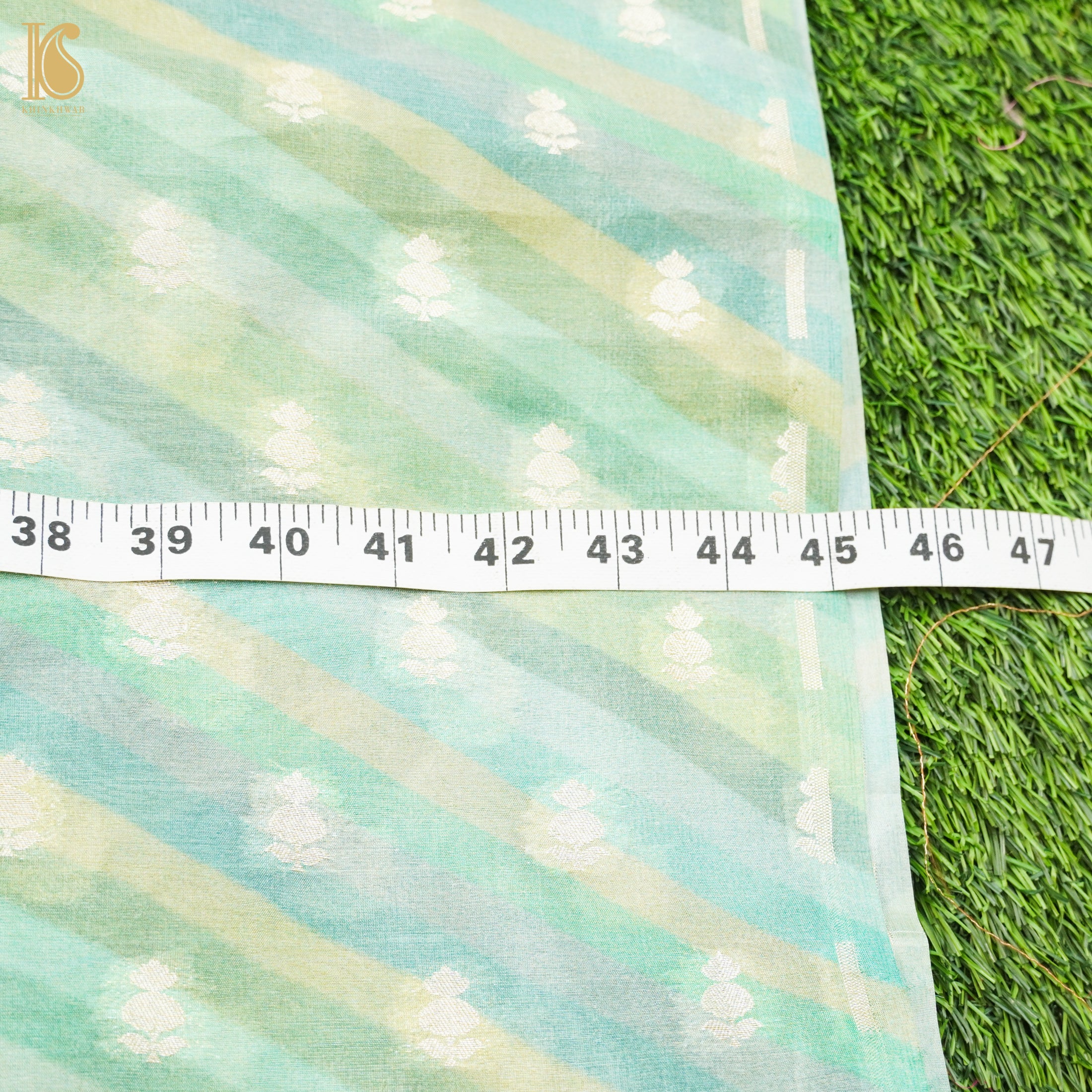 Ottoman Green Spun Silk Banarasi Fabric - Khinkhwab
