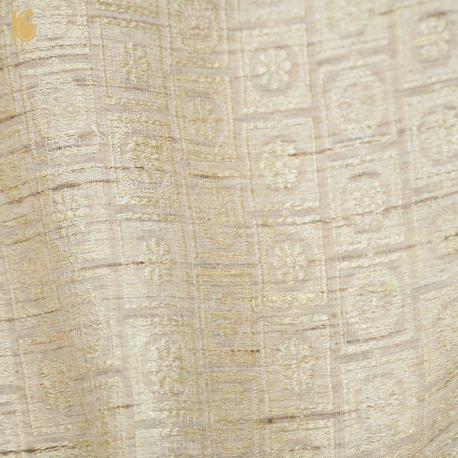 Moonga Silk Handloom Banarasi Fabric - Khinkhwab