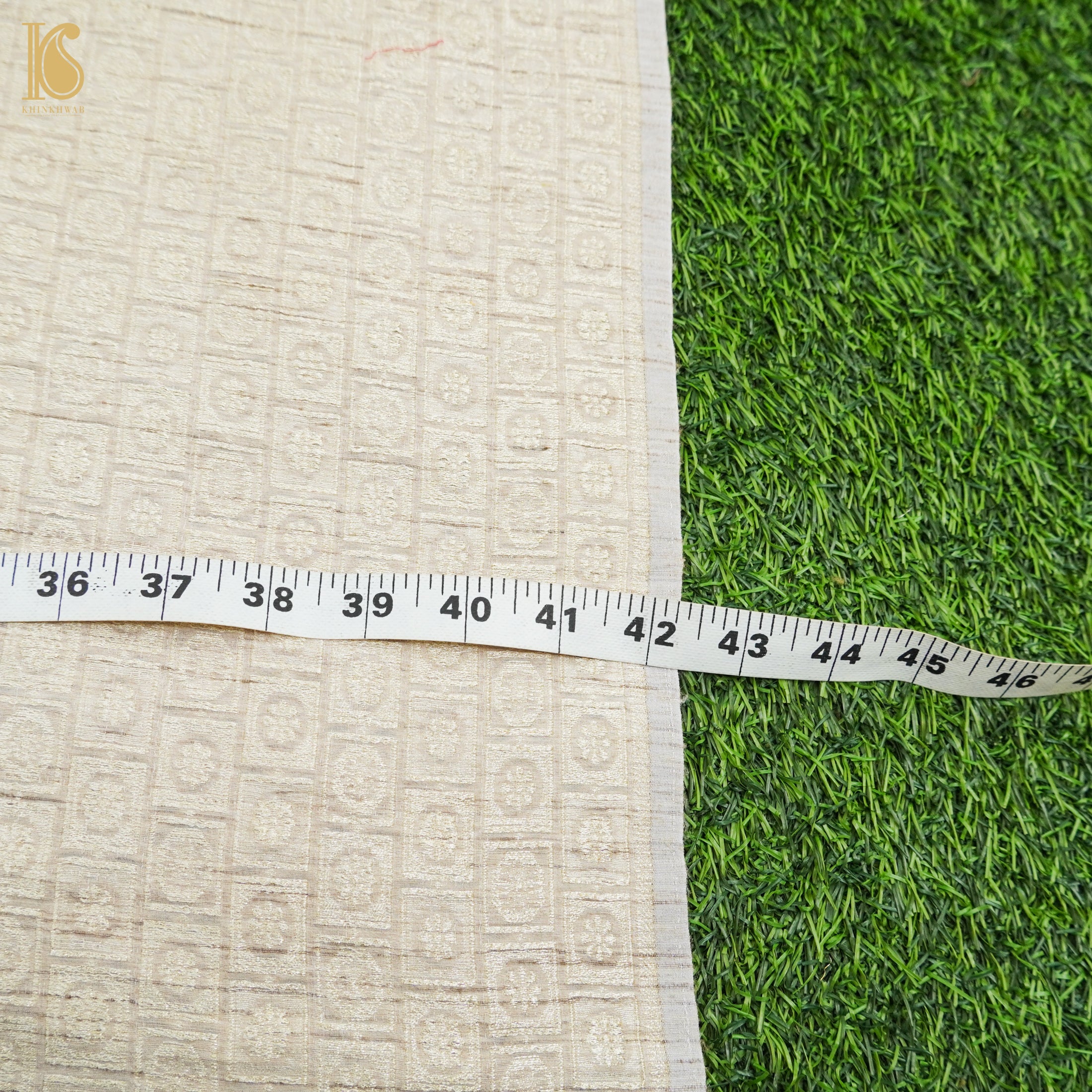 Moonga Silk Handloom Banarasi Fabric - Khinkhwab