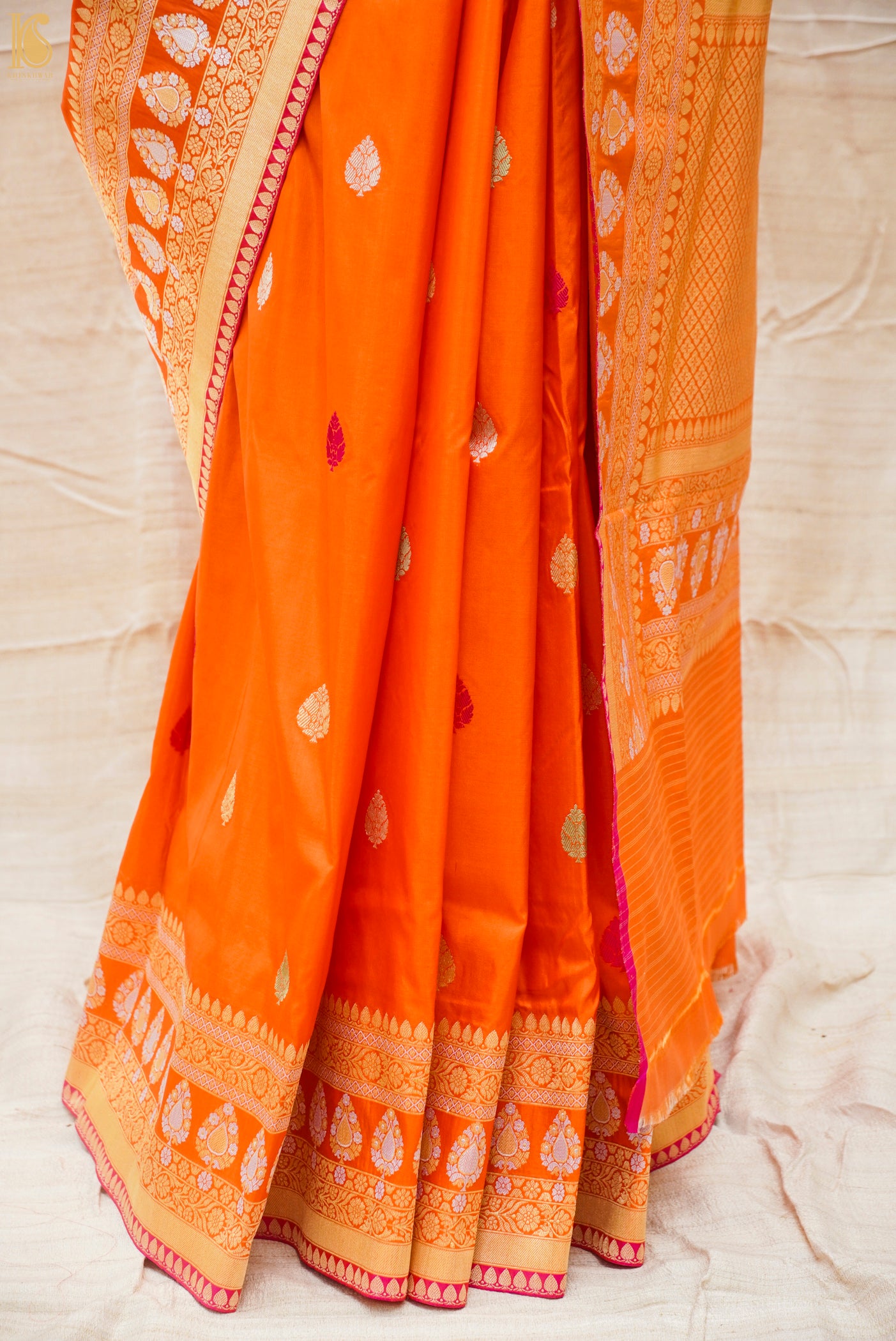 Pumpkin Orange Pure Katan Silk Handloom Kadwa Banarasi Saree - Khinkhwab