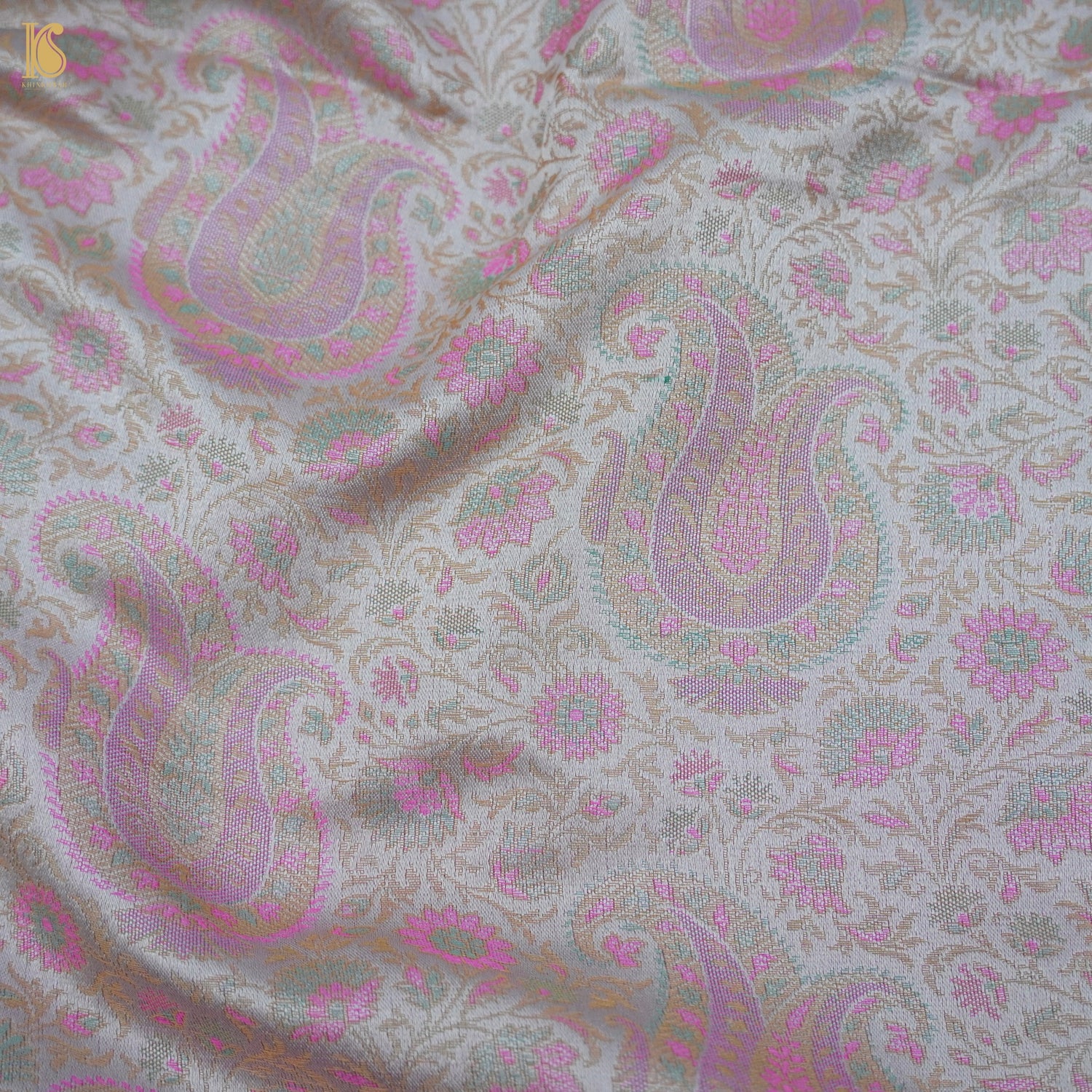 Pure Banarasi Silk Handwoven Tanchui Fabric - Khinkhwab