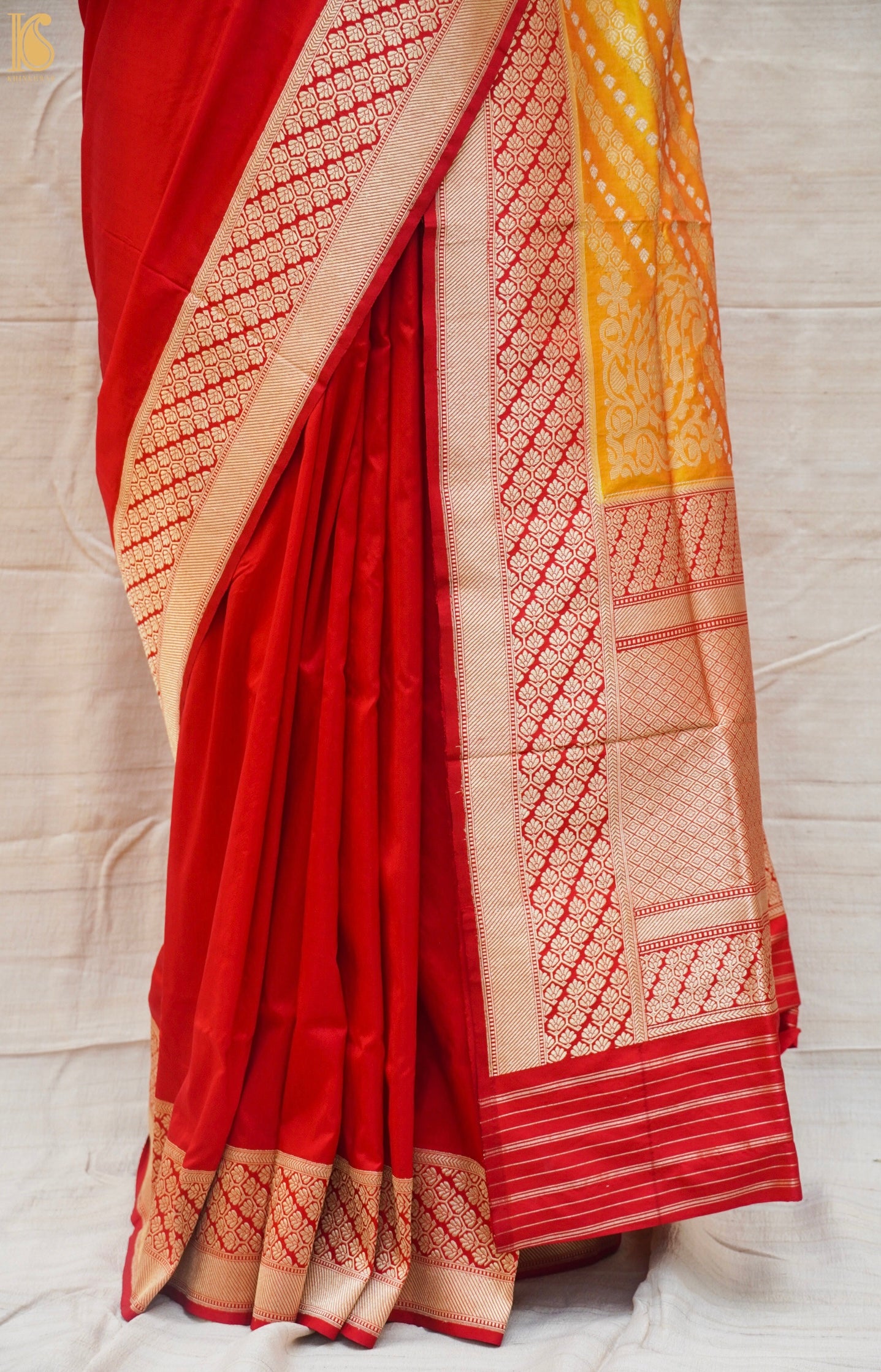 Red Handwoven Pure Katan Silk Chauki Rangkat Banarasi Saree - Khinkhwab