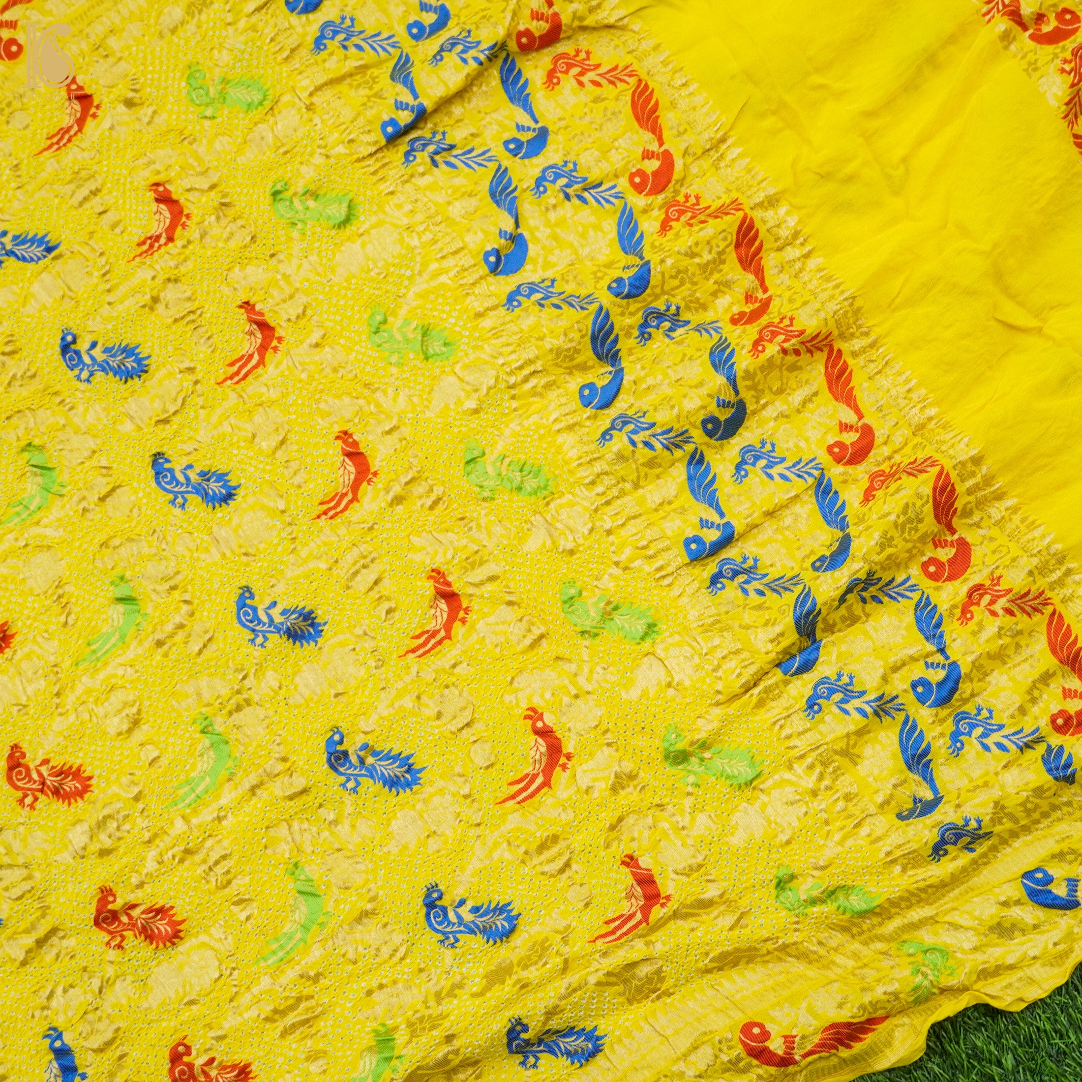 Sunflower Yellow Handloom Banarasi Pure Georgette Birds Bandhani Saree - Khinkhwab