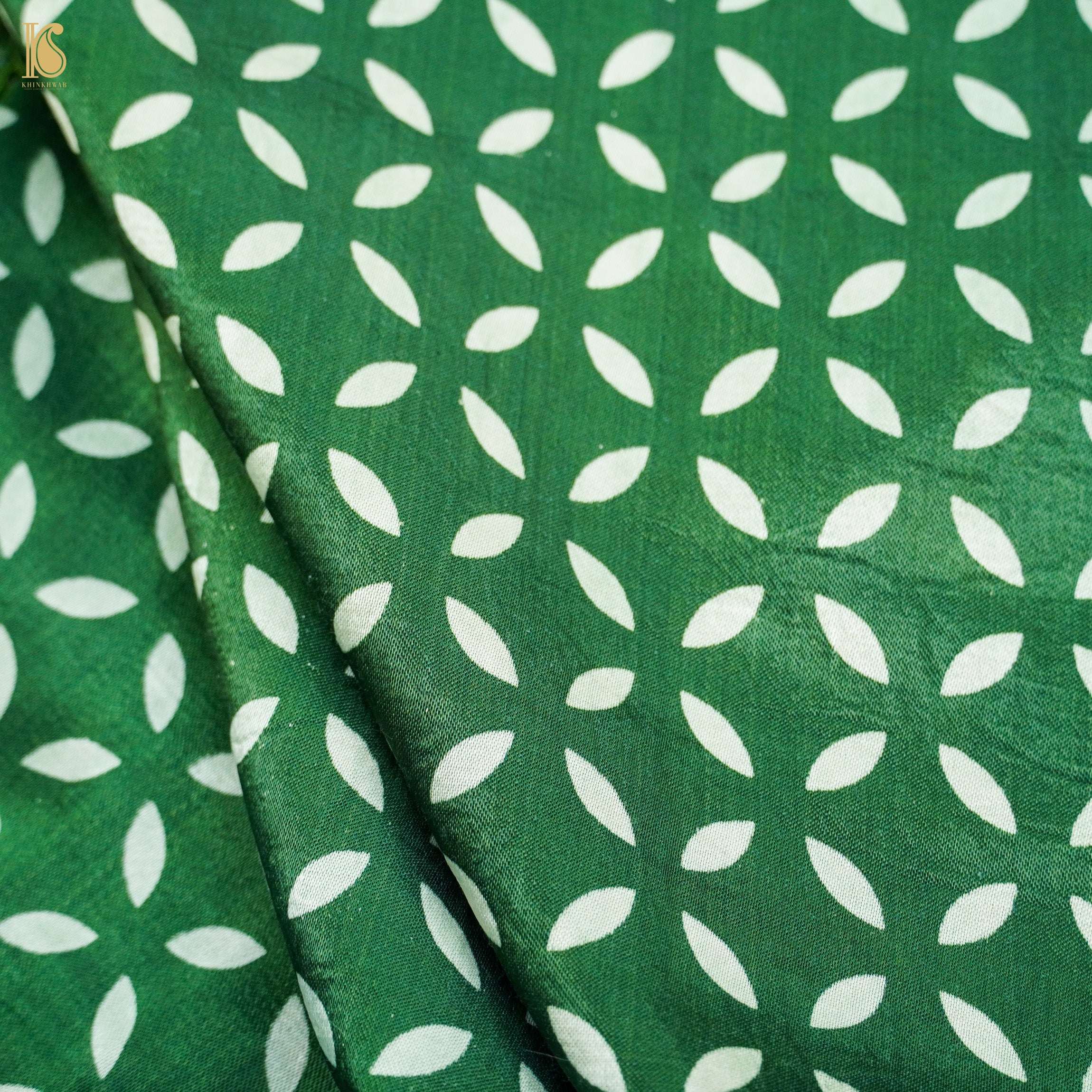 Hunter Green Pure Mashru Silk Patola Ajrakh Kurta Set - Khinkhwab