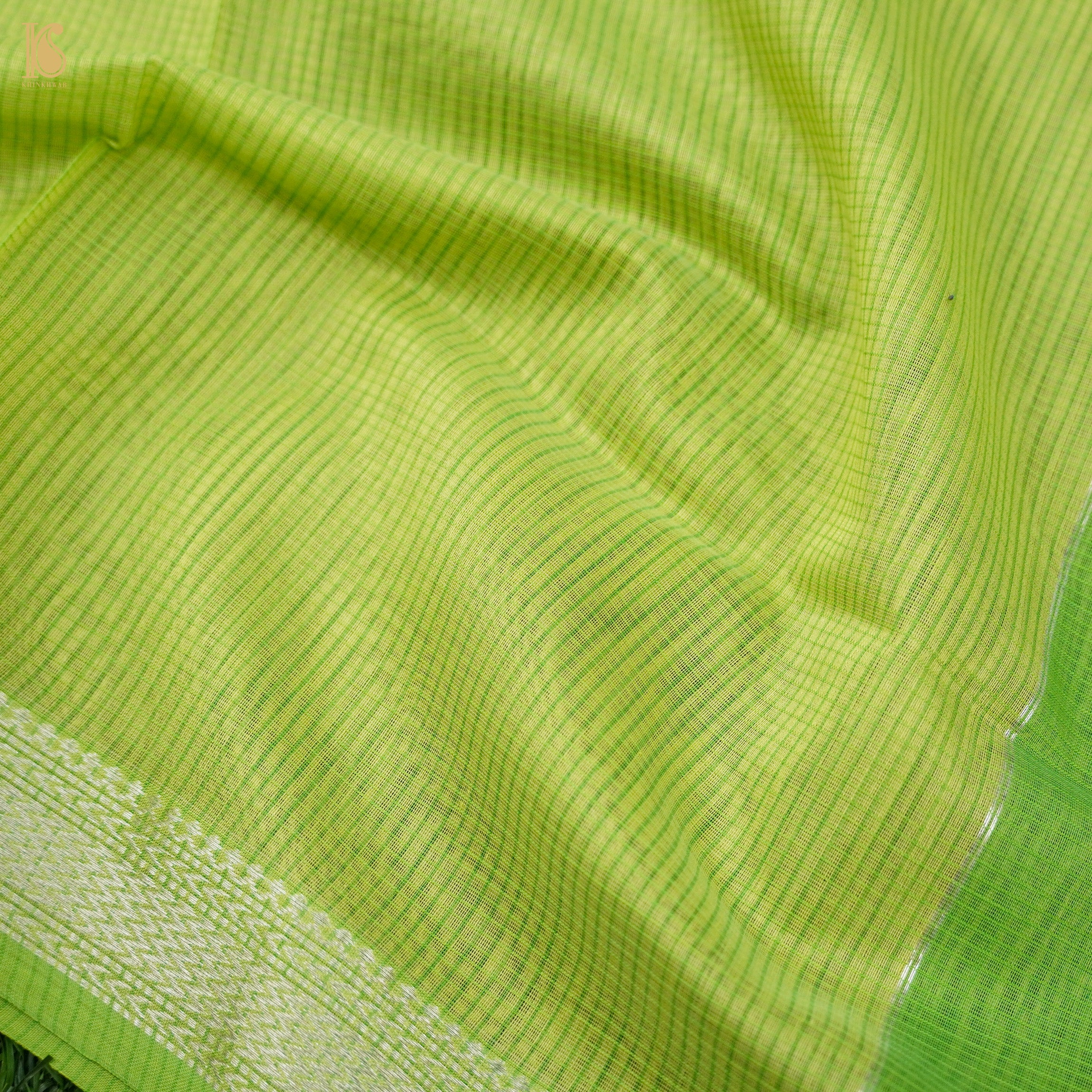 Wild Willow Green Handwoven Pure Cotton Silk Maheshwari Saree - Khinkhwab