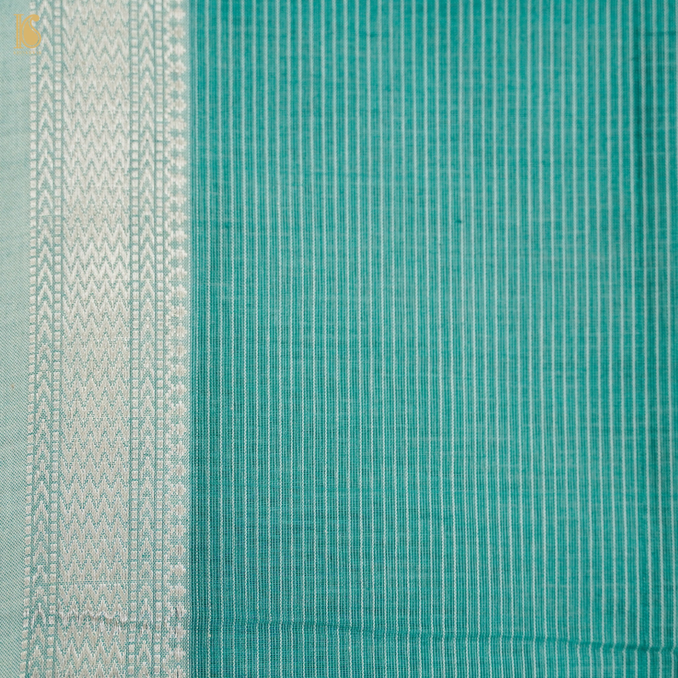 Teal Handwoven Pure Cotton Silk Maheshwari Saree - Khinkhwab
