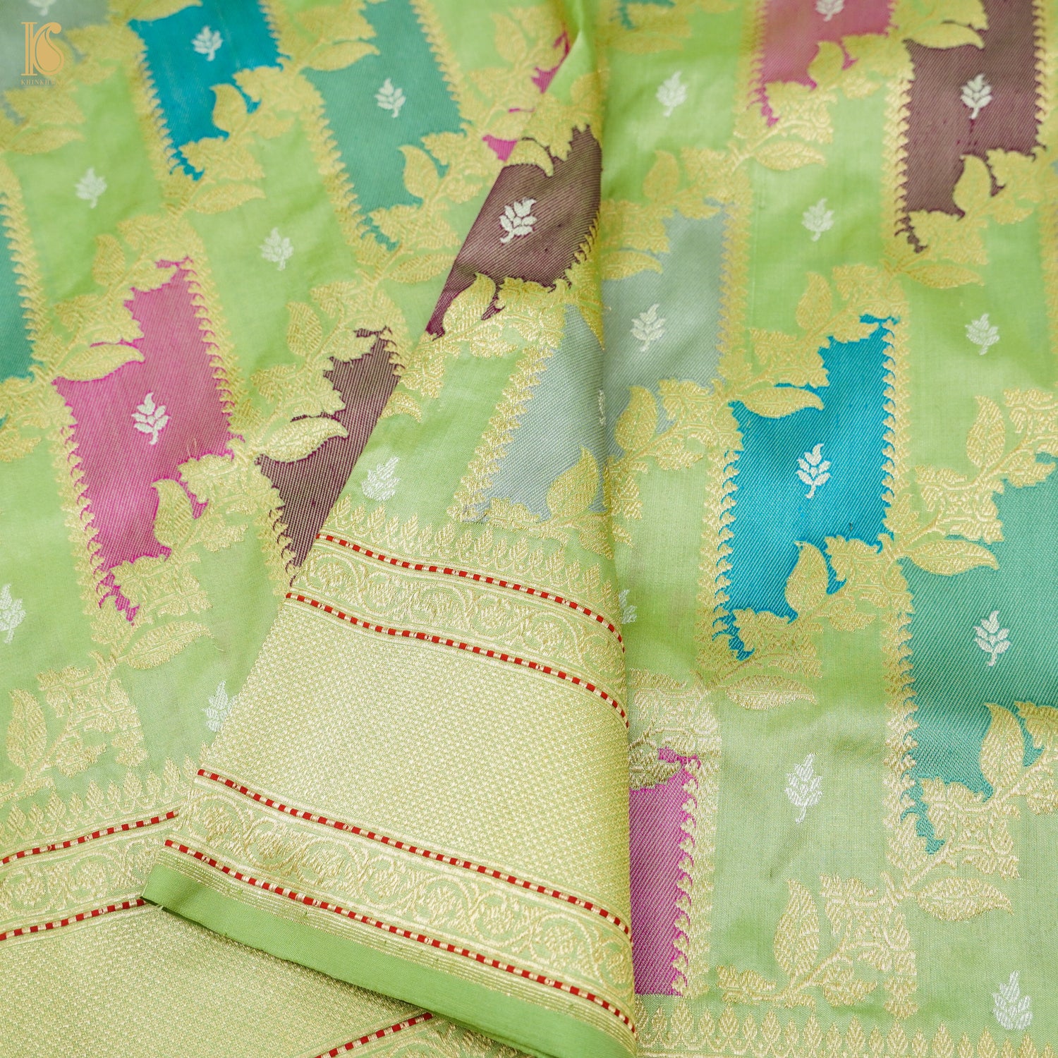 Caper Green Handloom Banarasi Pure Katan Silk Rangkat Kadwa Saree - Khinkhwab