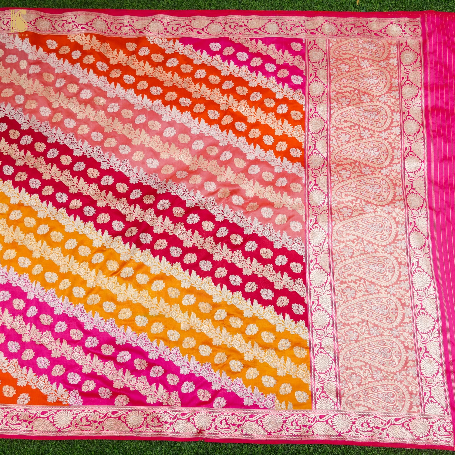 Ruby Pink Handwoven Pure Katan Silk Kadwa Banarasi Rangkat Saree - Khinkhwab