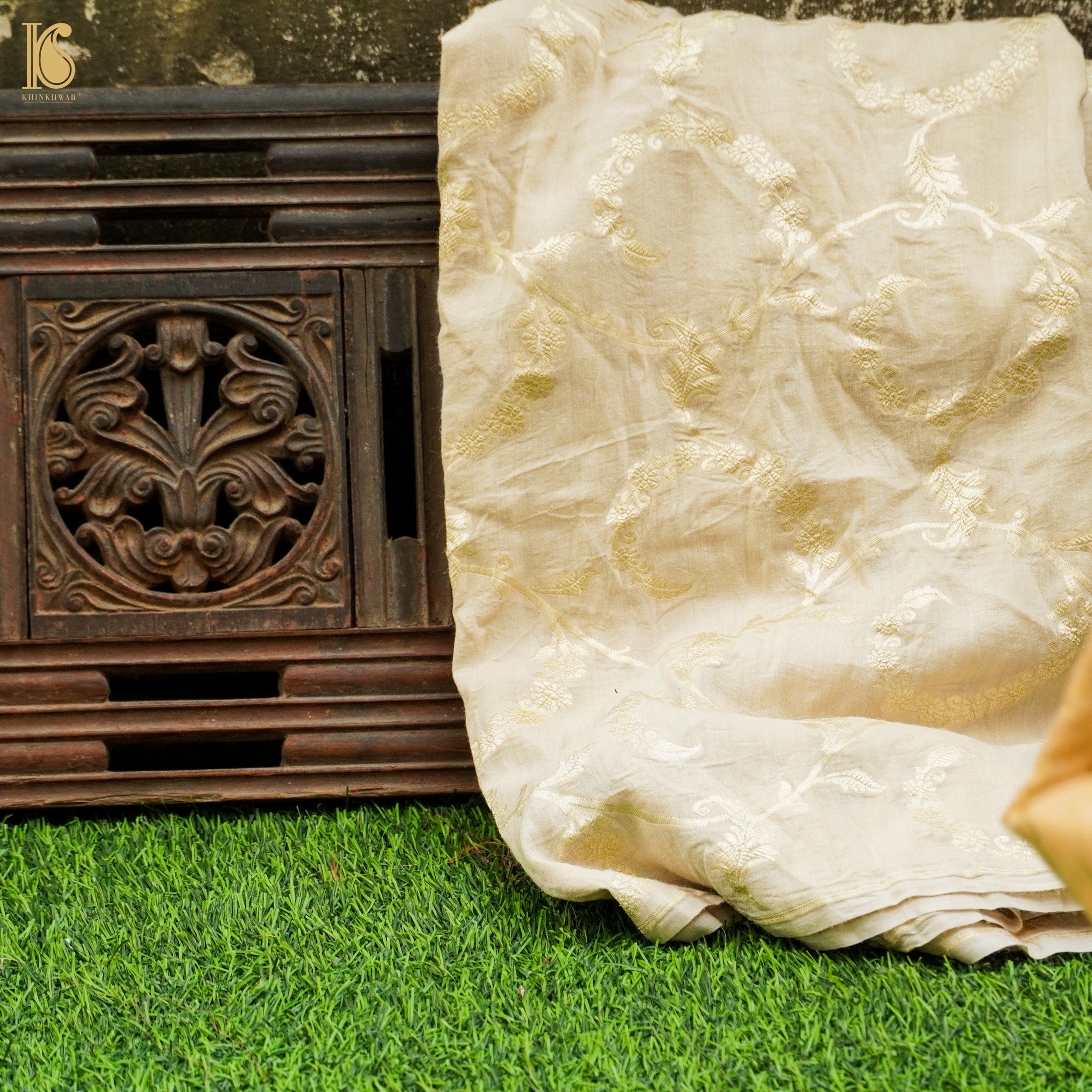 Beige & Gold Pure Moonga Silk Handloom Banarasi Fabric - Khinkhwab