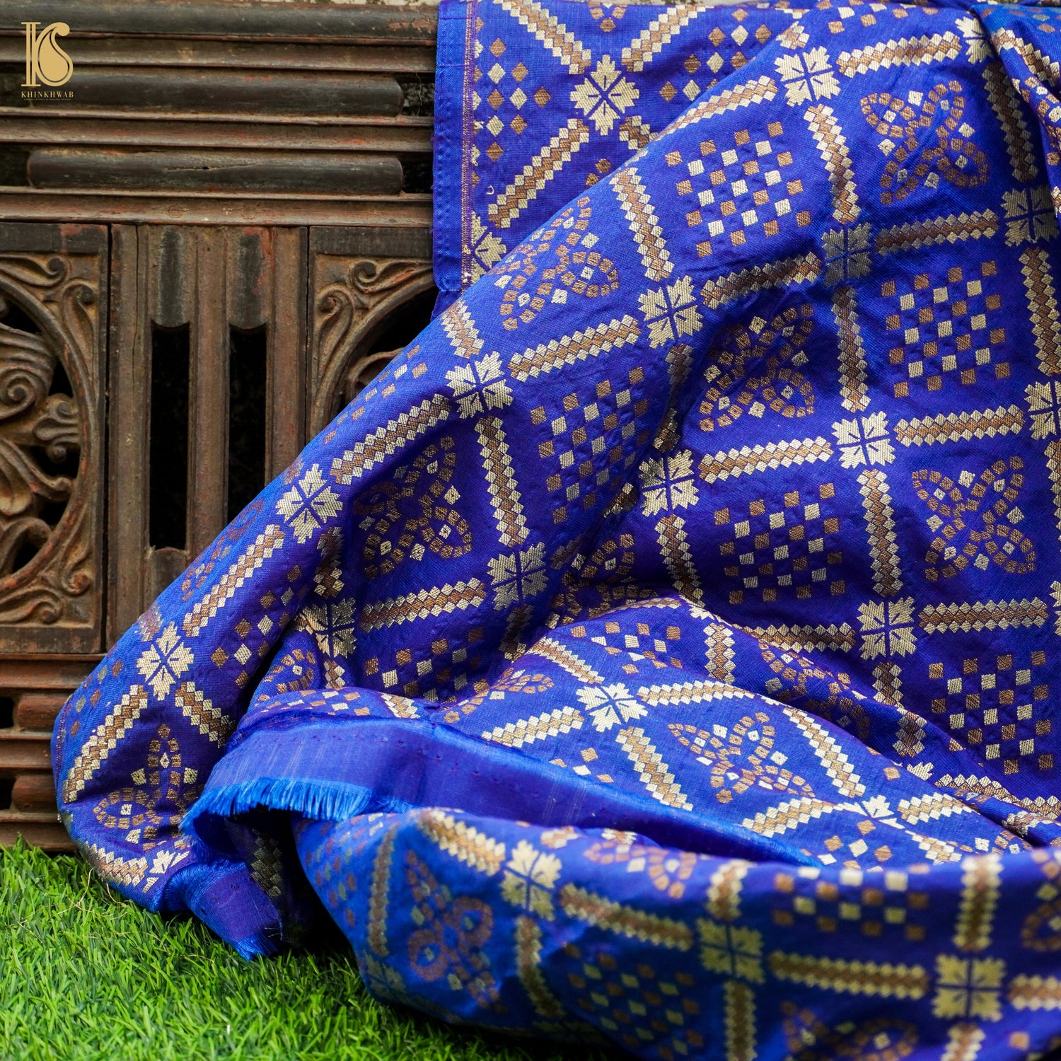 Royal Blue Pure Katan Silk Banarasi Blouse Fabric - Khinkhwab